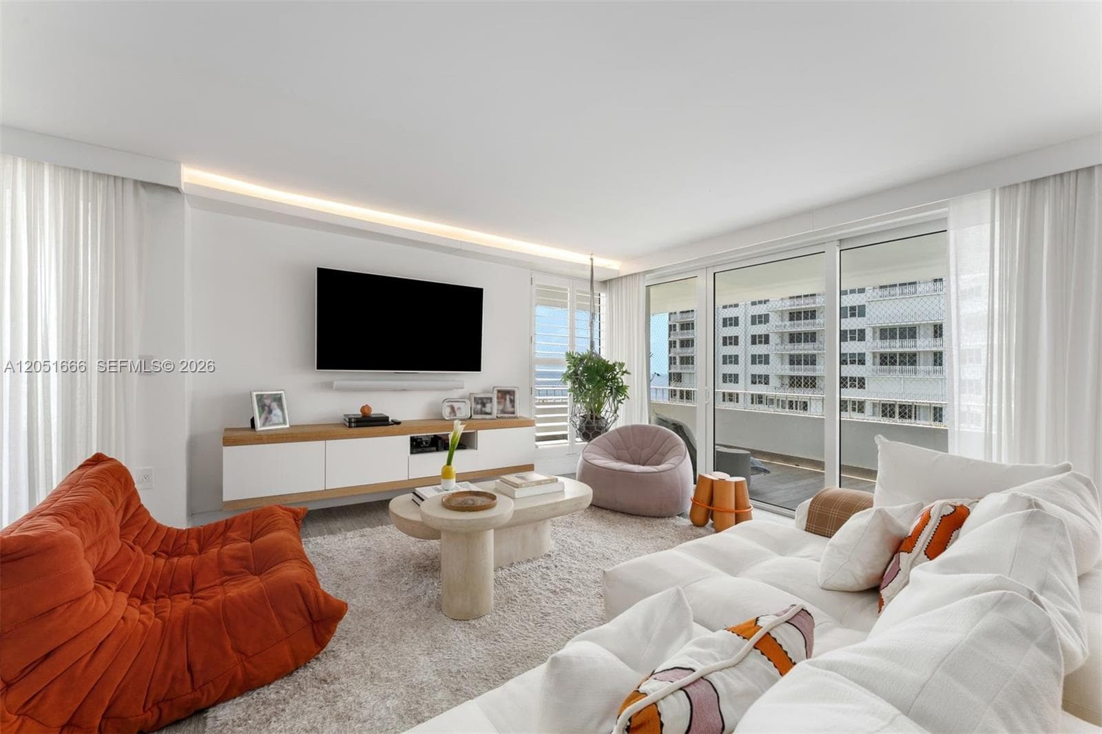 Commodore Club South · #801 in Key Biscayne - Photo 2