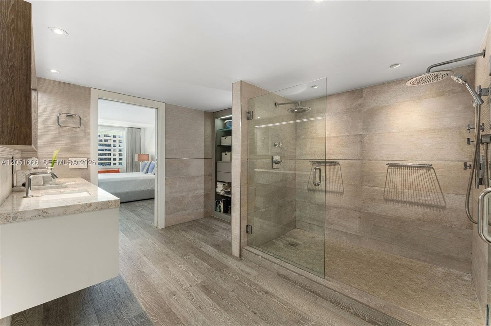 Commodore Club South · #801 in Key Biscayne - Photo 18