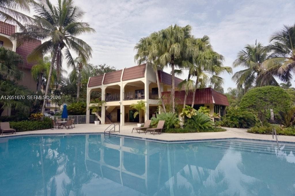 WISPERWOOD VILLAGE CONDO · #219C in Miami - Photo 2