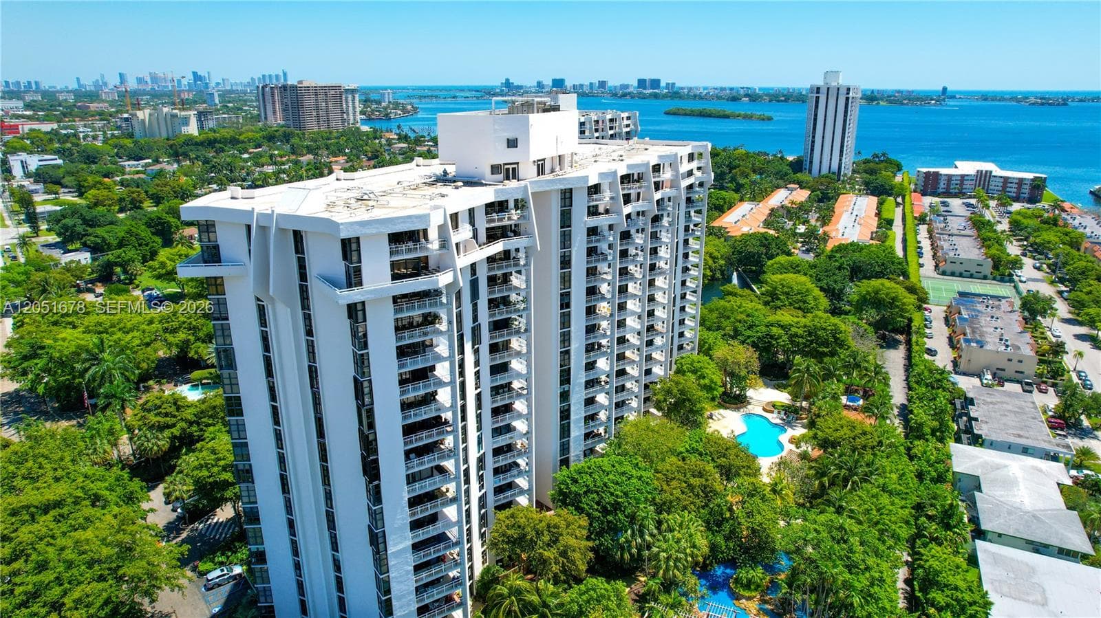 The Towers of Quayside · #1911 in Miami - Photo 69
