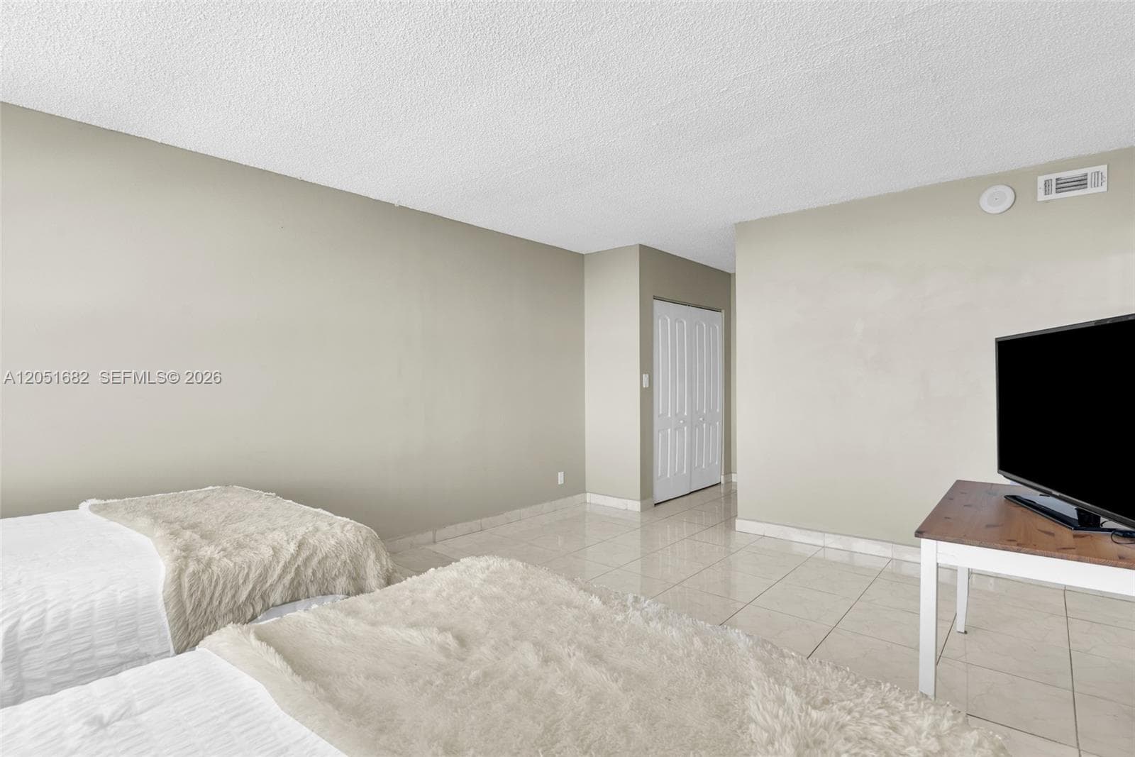 Olympus Condo · #2411 in Hallandale Beach - Photo 37