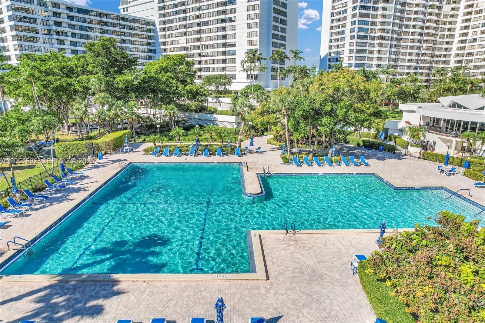 Olympus Condo · #2411 in Hallandale Beach - Photo 74