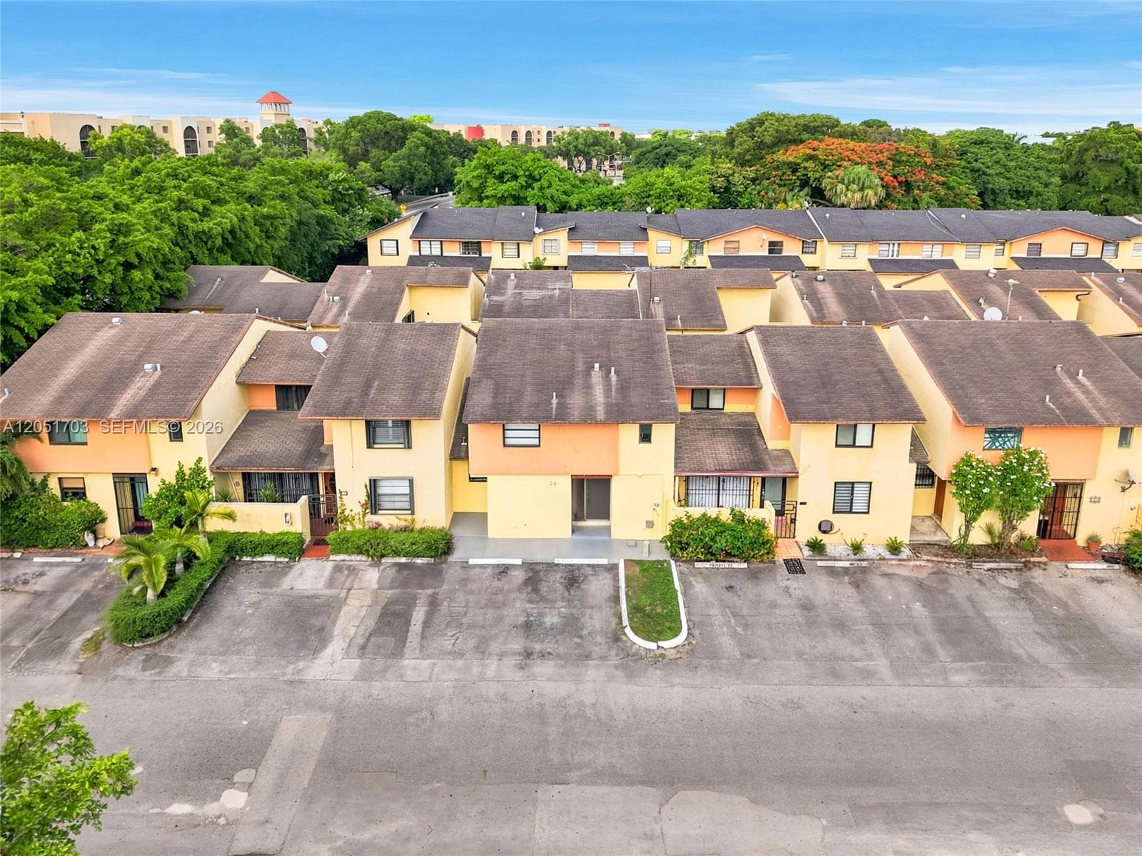 9674 Fontainebleau Blvd #28 photo 3