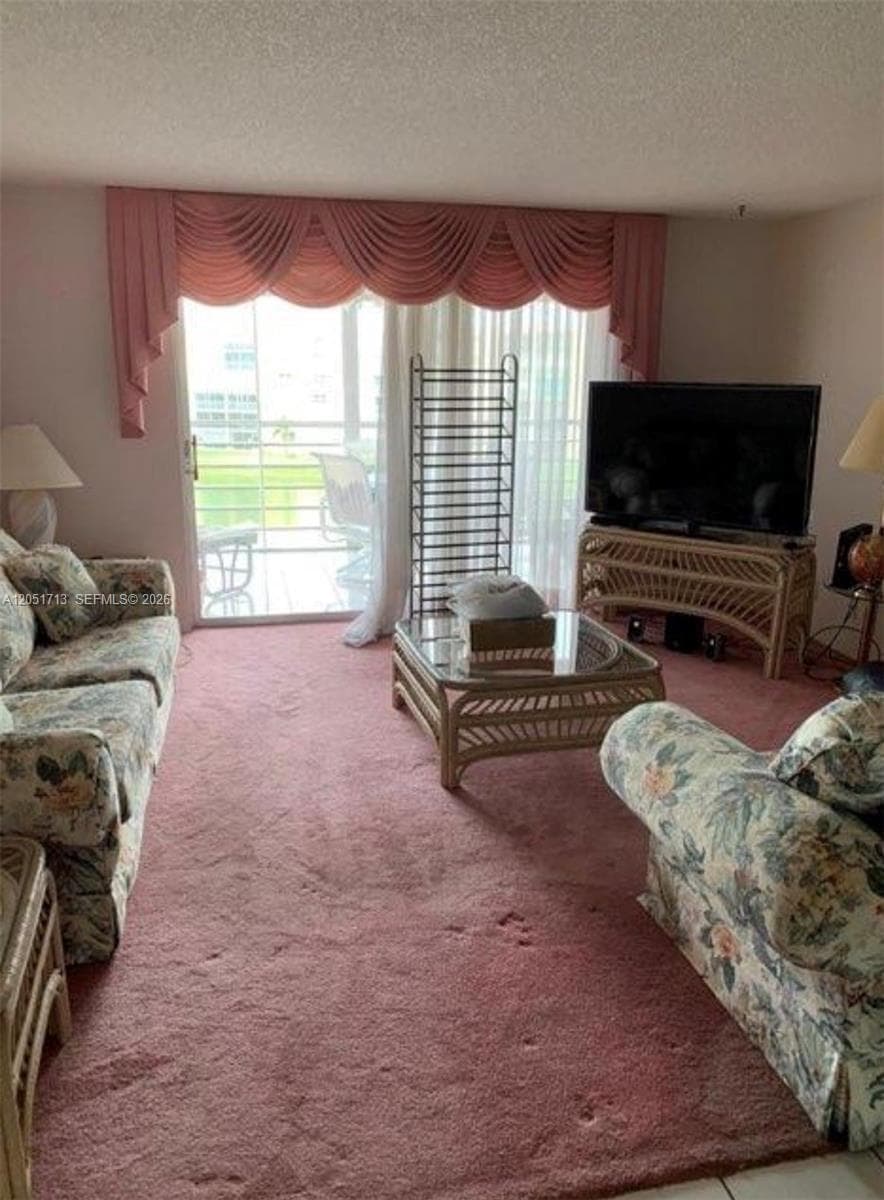 MEADOWBROOK LAKES · #505 in Dania Beach - Photo 12