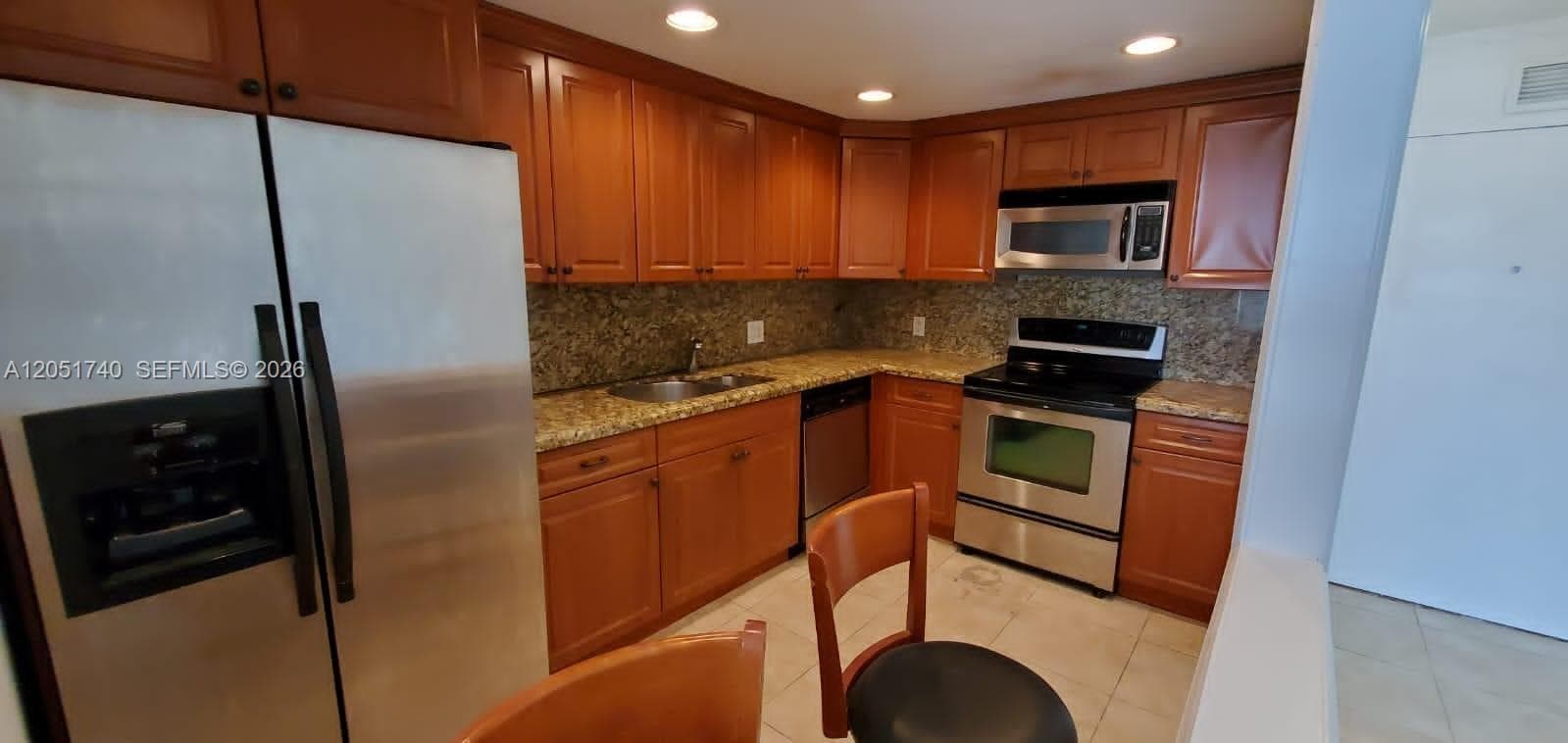 BRICKELL BISCAYNE CONDO · #2K in Miami - Photo 6