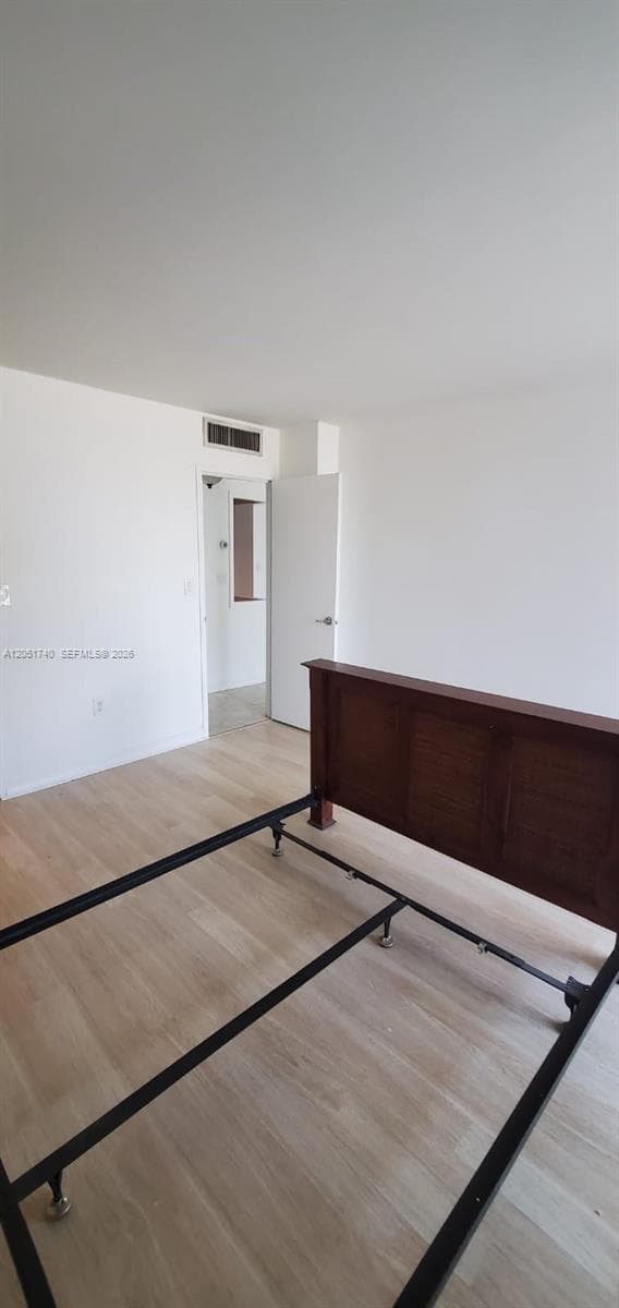 BRICKELL BISCAYNE CONDO · #2K in Miami - Photo 21