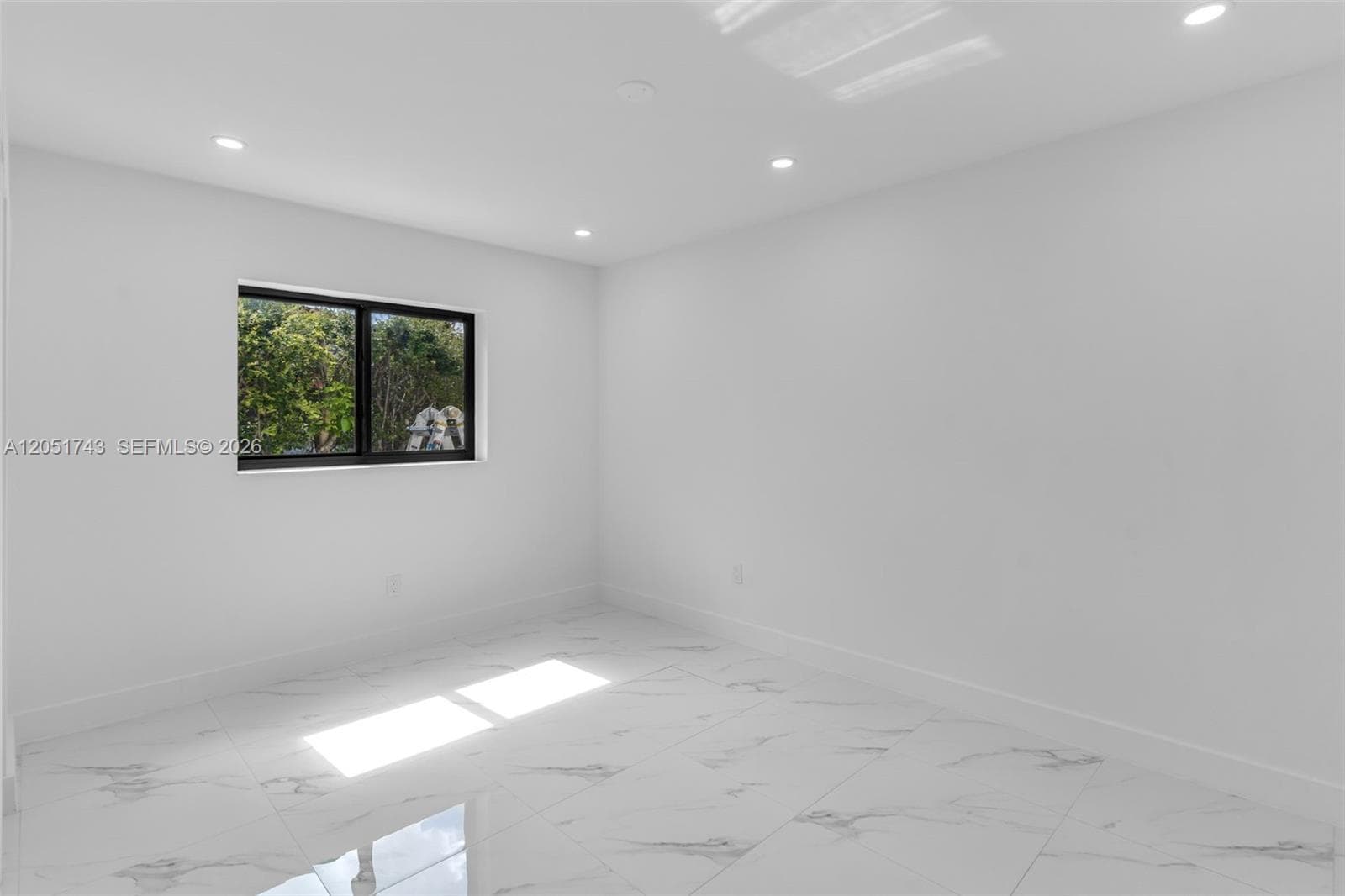 12846 SW 49th Ter photo 16