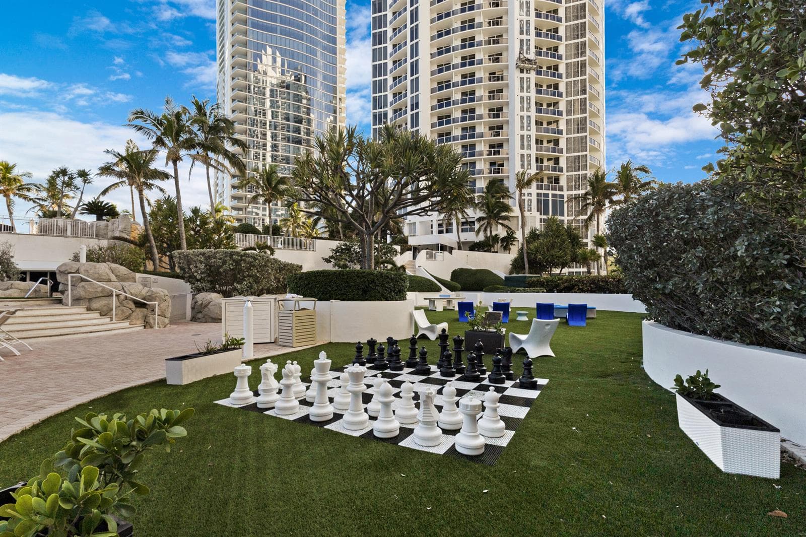 accutour_01 18001-collins-ave-unit-053