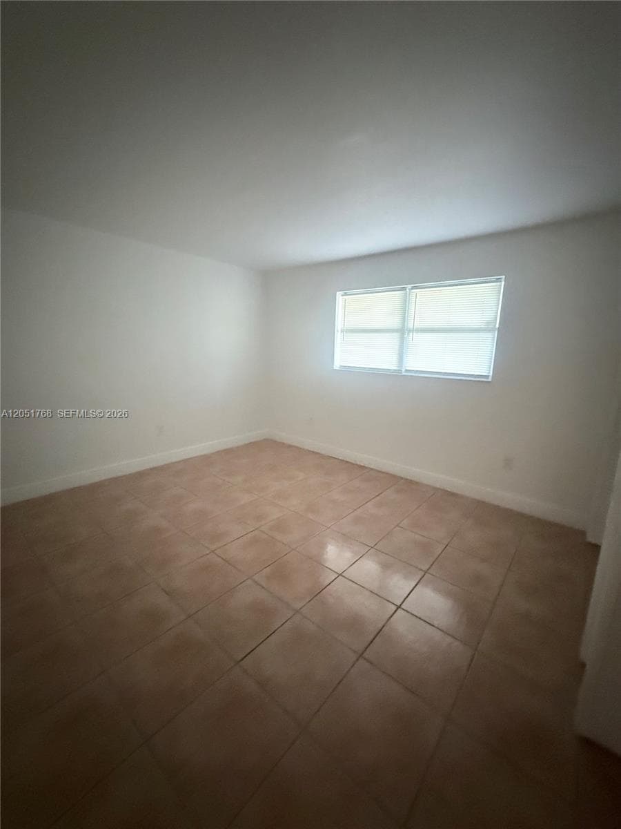 SUNNY ISLES INLAND · #11 in Miami Gardens - Photo 6