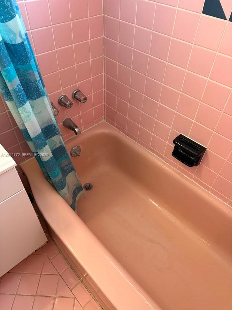 The Beverly Arms Condo · #9 in Miami Beach - Photo 8