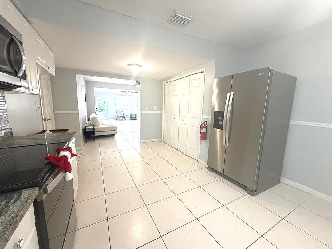 Kitchen pantry area
