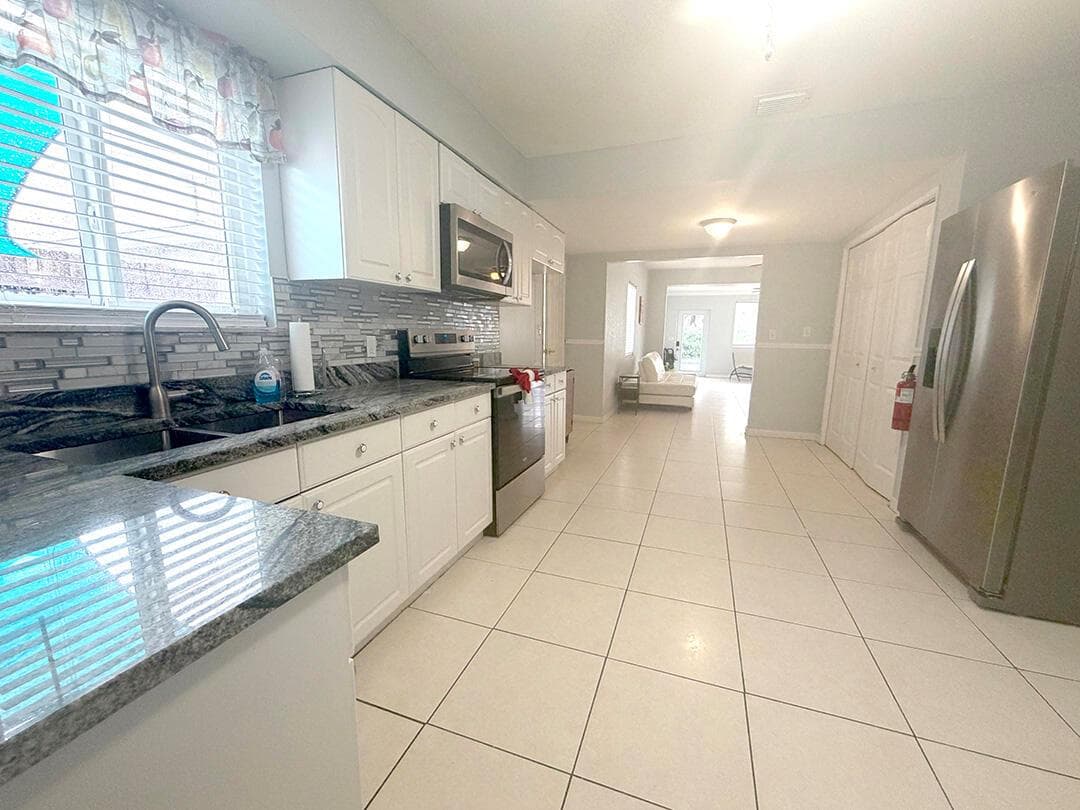 Kitchen Dinning area