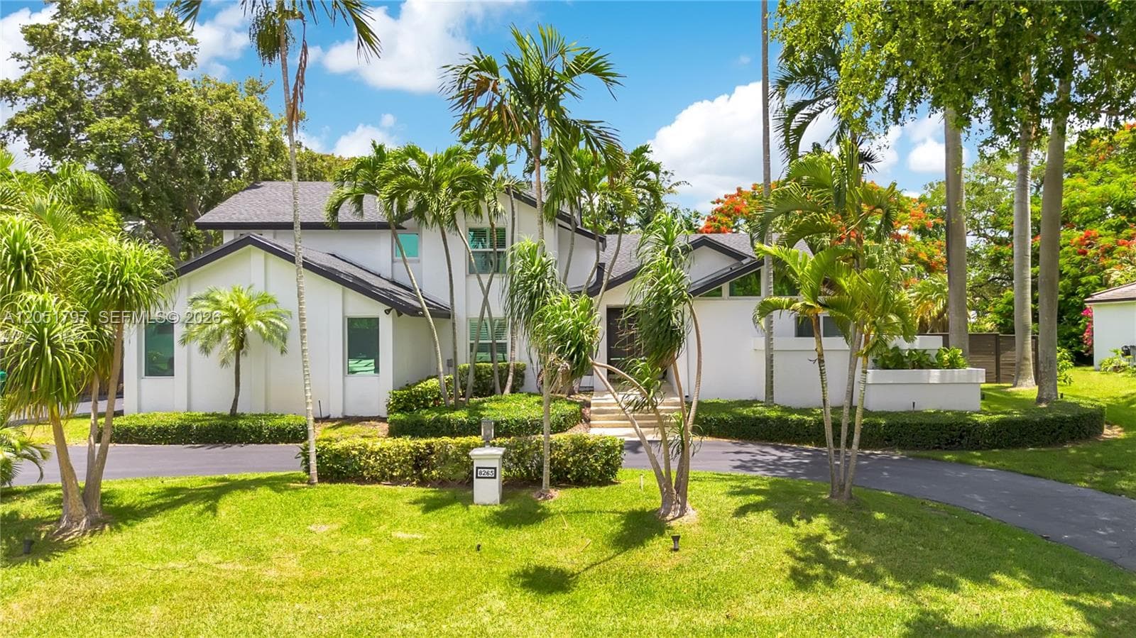 8265 SW 176th Ter photo 41