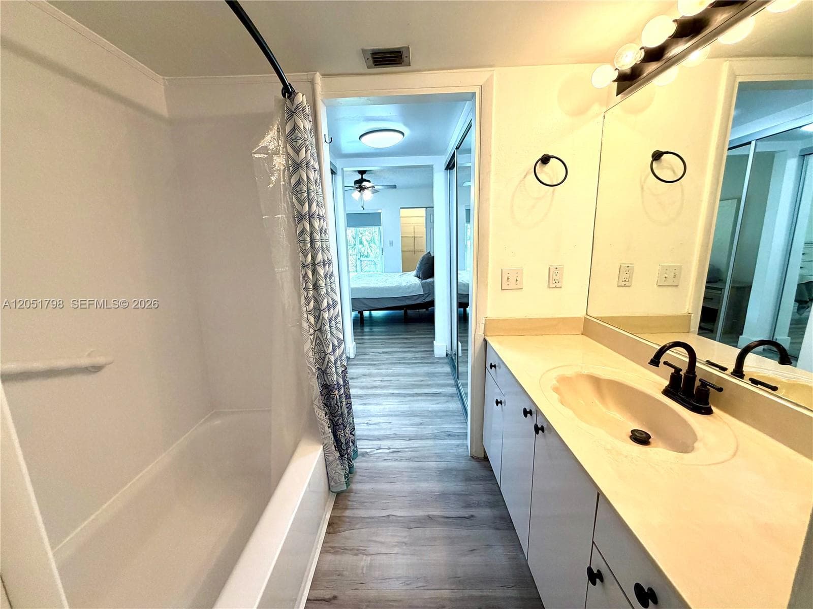 Venetia Villas · #130 in Hialeah - Photo 18