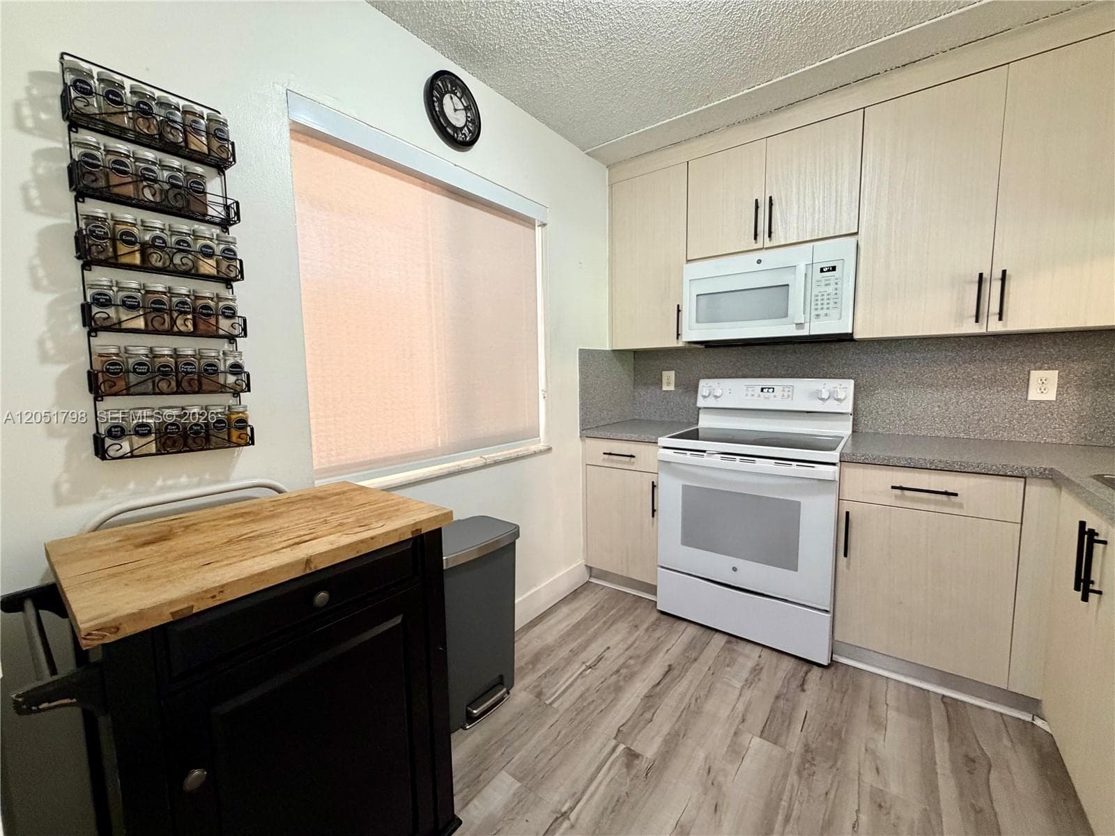 Venetia Villas · #130 in Hialeah - Photo 8