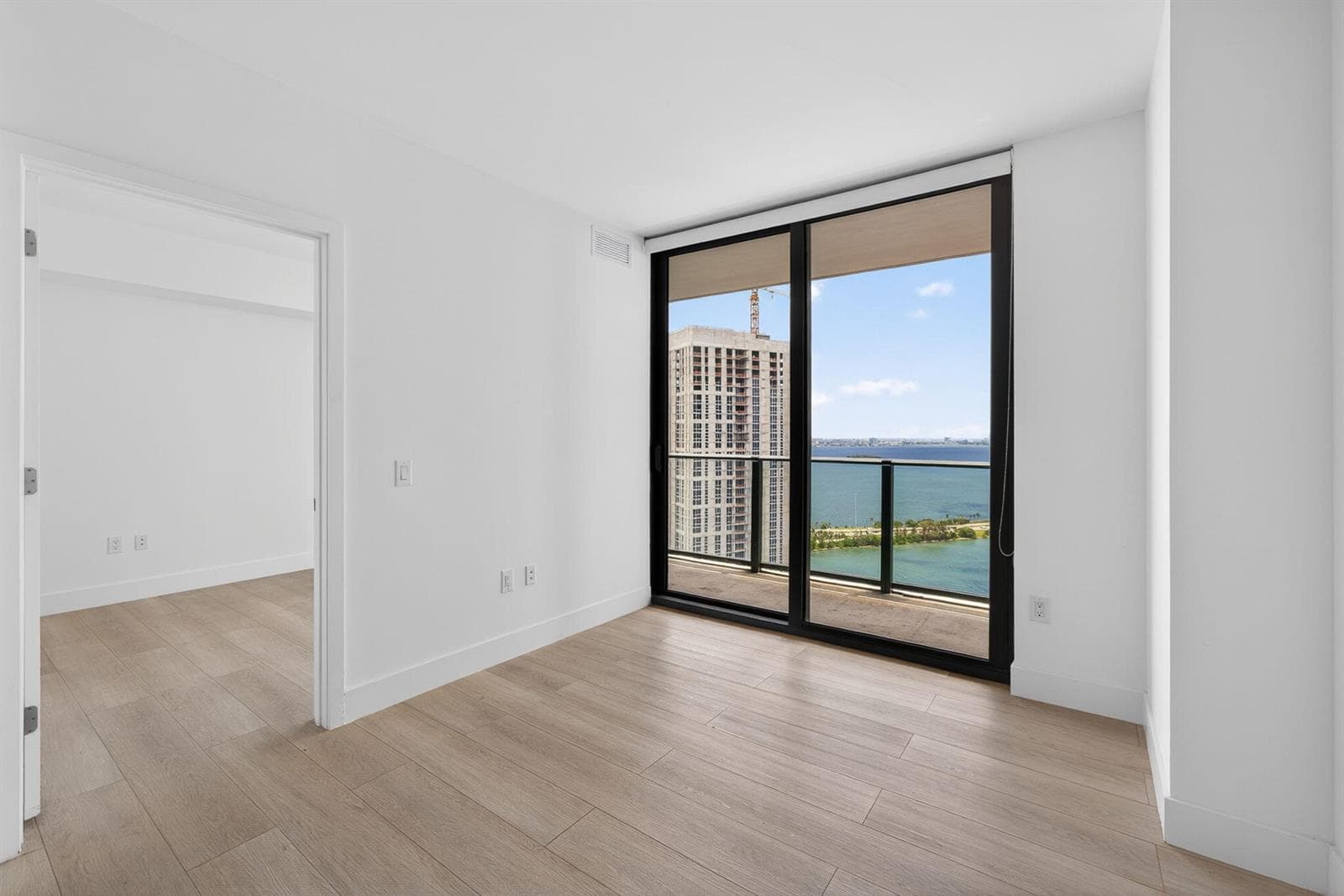 12-web-or-mls-501 NE 31st St unit 3305_H