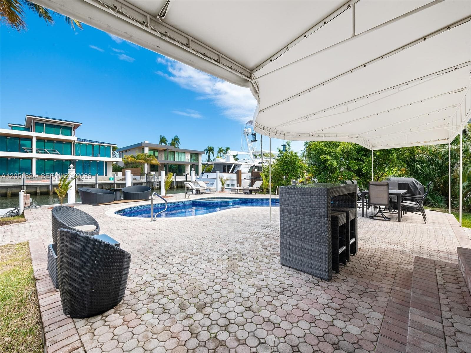 2301 E Las Olas Blvd photo 47