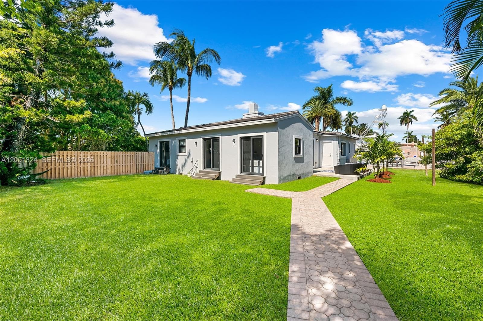 2301 E Las Olas Blvd photo 59