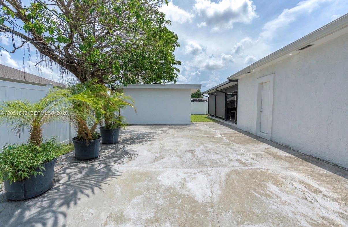 2830 NW 156th St photo 54
