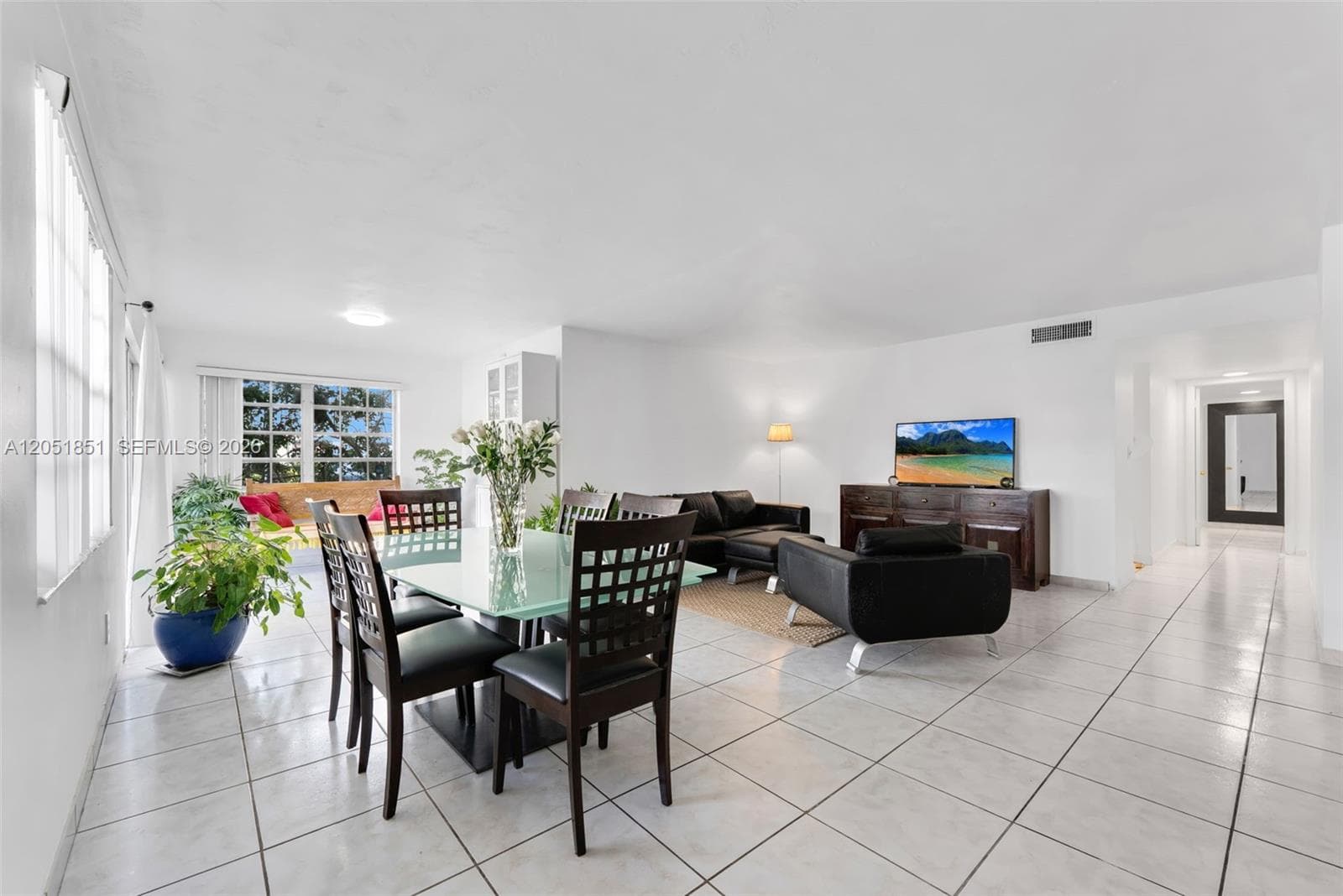 Can be rented furnished or unfurnished