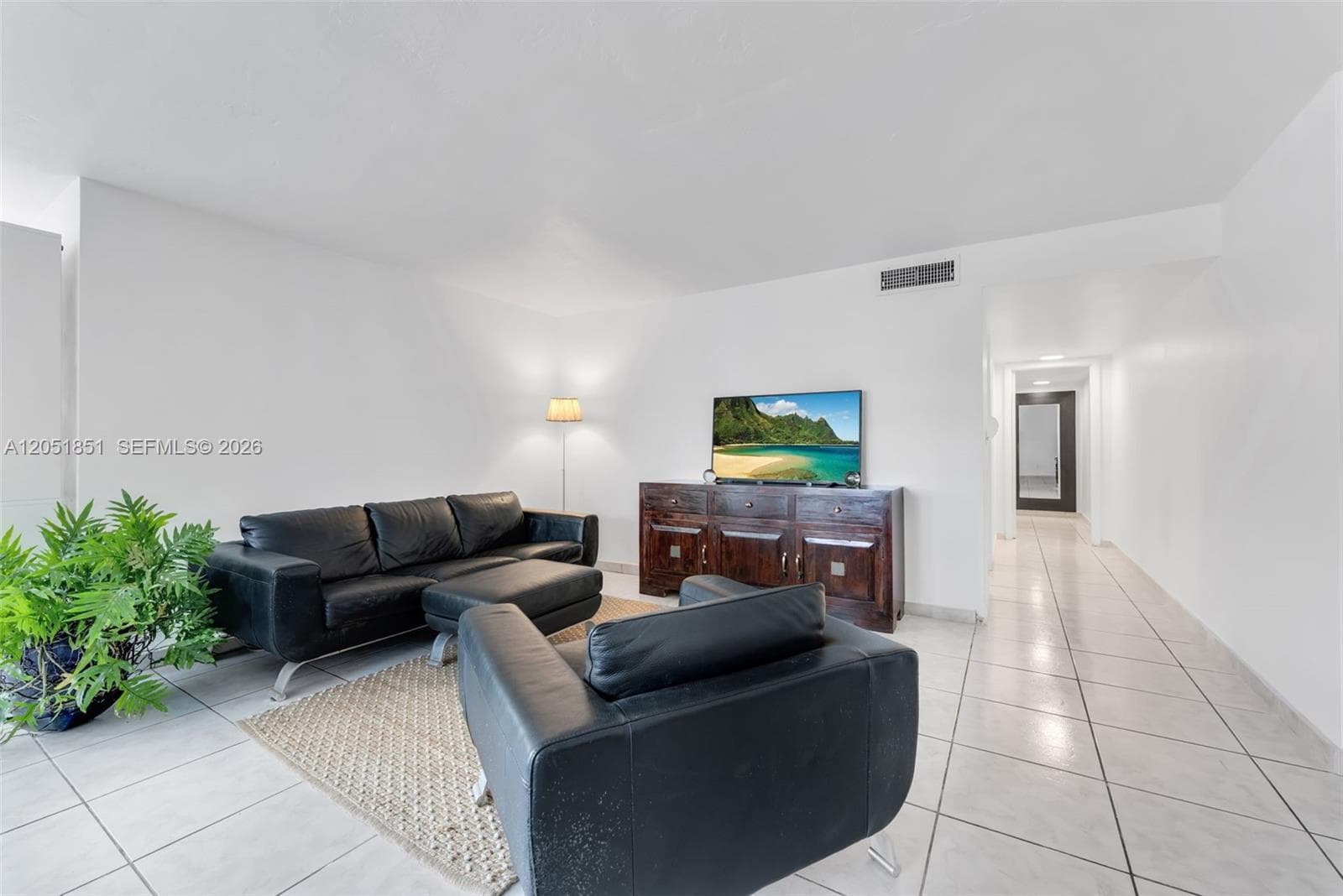 SUTTON HOUSE CONDO · #9 in North Miami - Photo 4