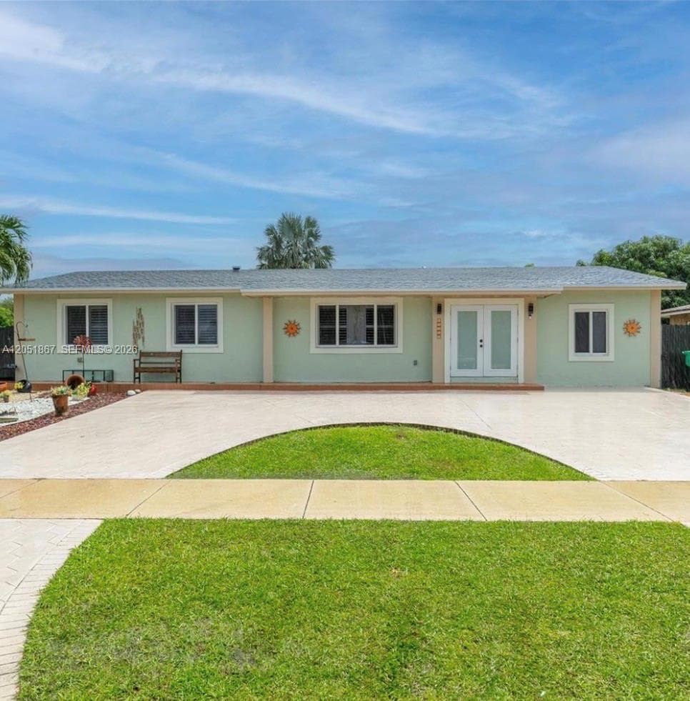 10300 SW 155th St photo 1