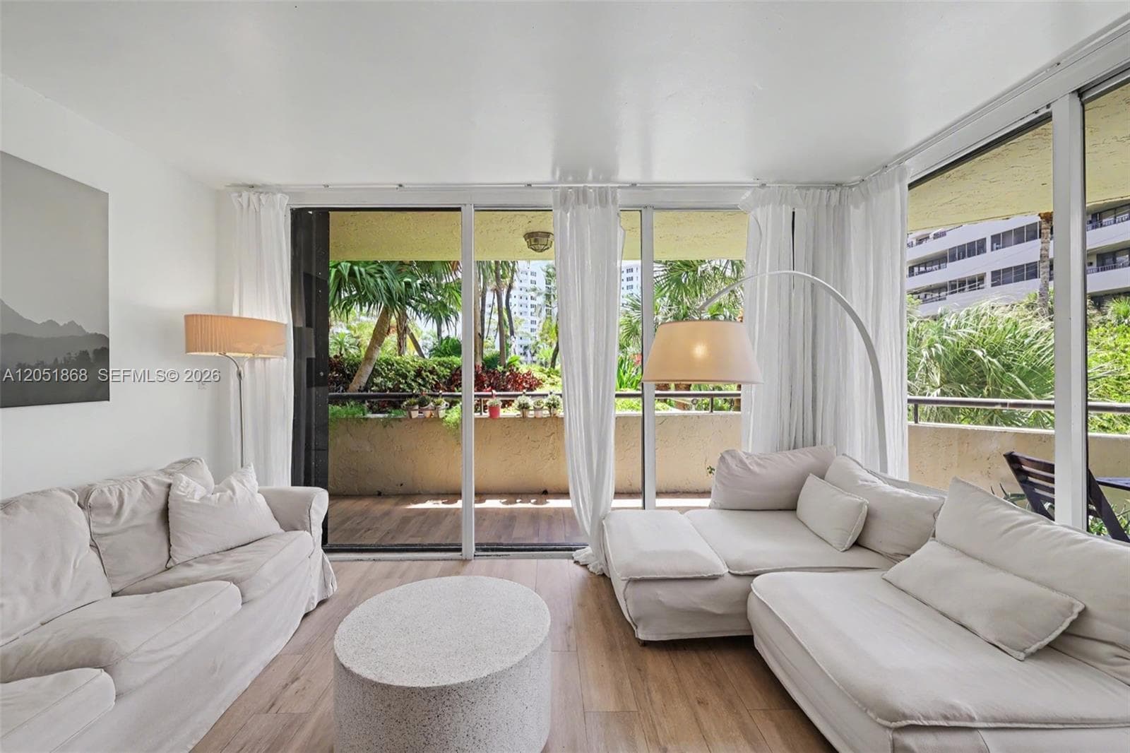 OCEAN LANE PLAZA · #305 in Key Biscayne - Photo 6