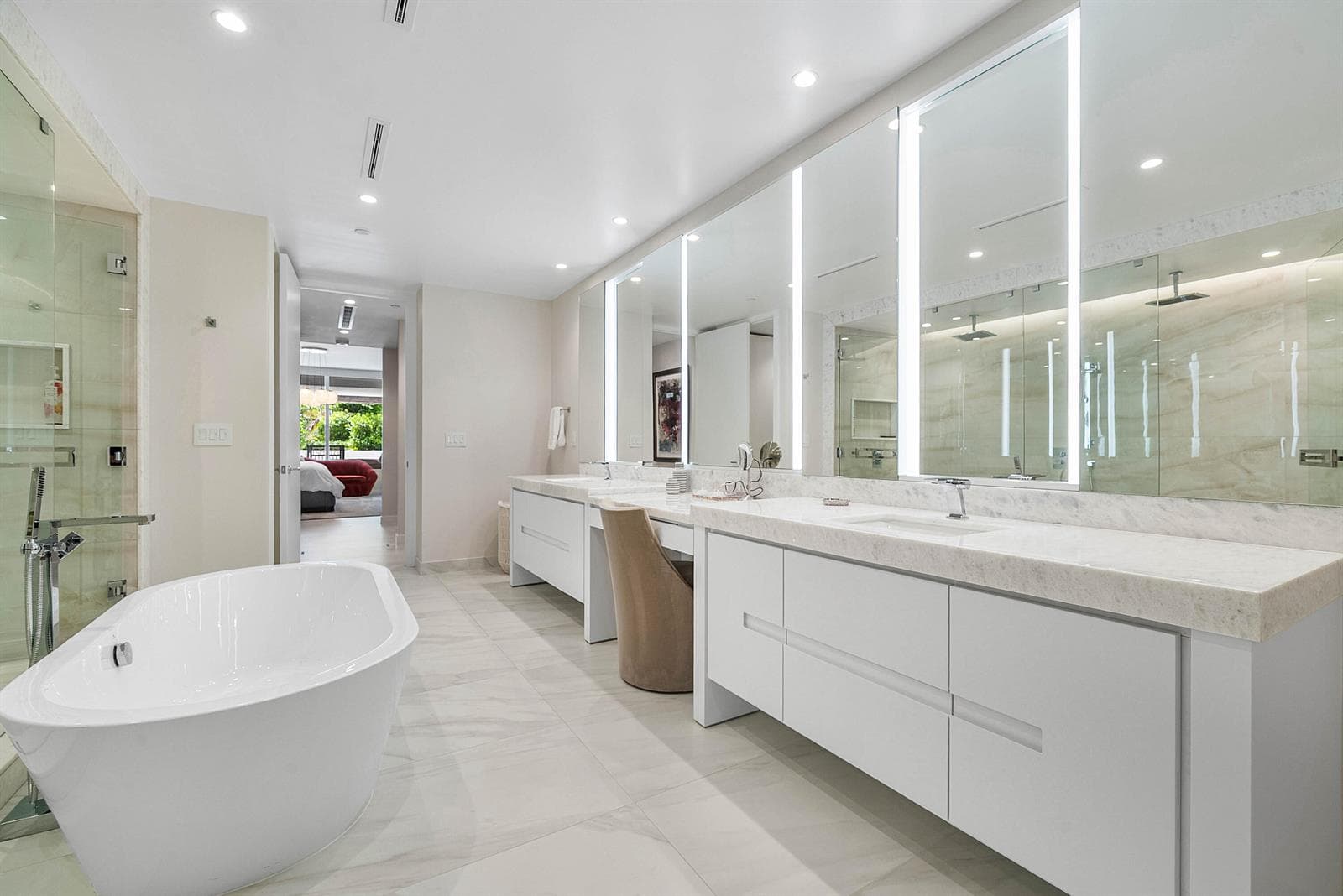 022-220SoutheastMiznerBoulevard-205-Boca