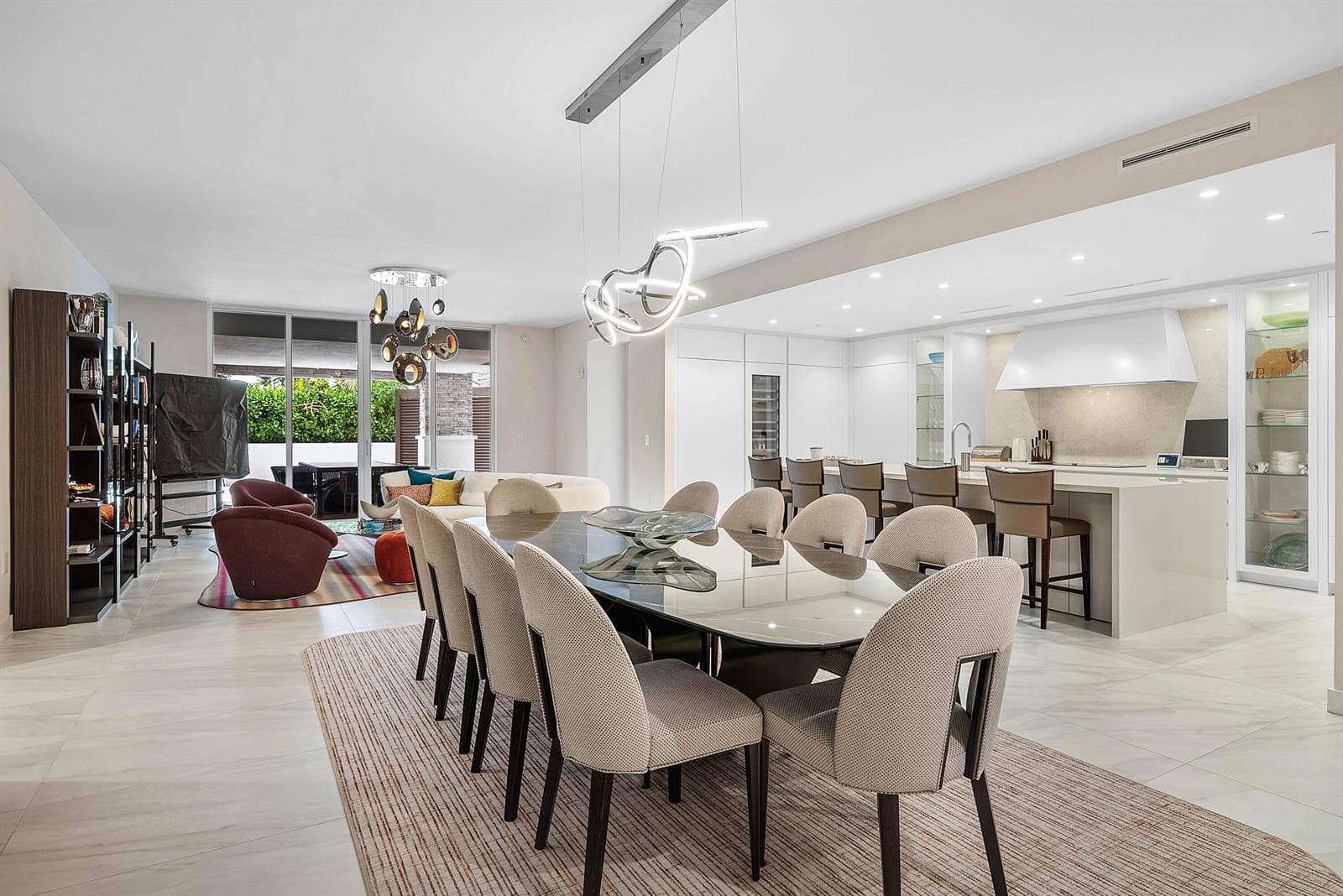 002-220SoutheastMiznerBoulevard-205-Boca