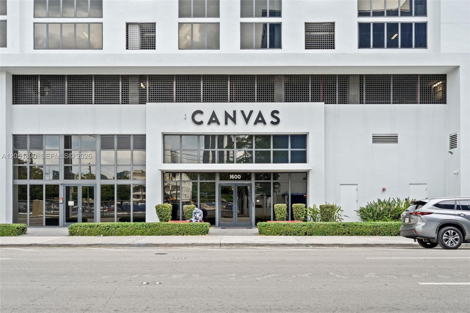 Canvas · #1017 in Miami - Photo 16