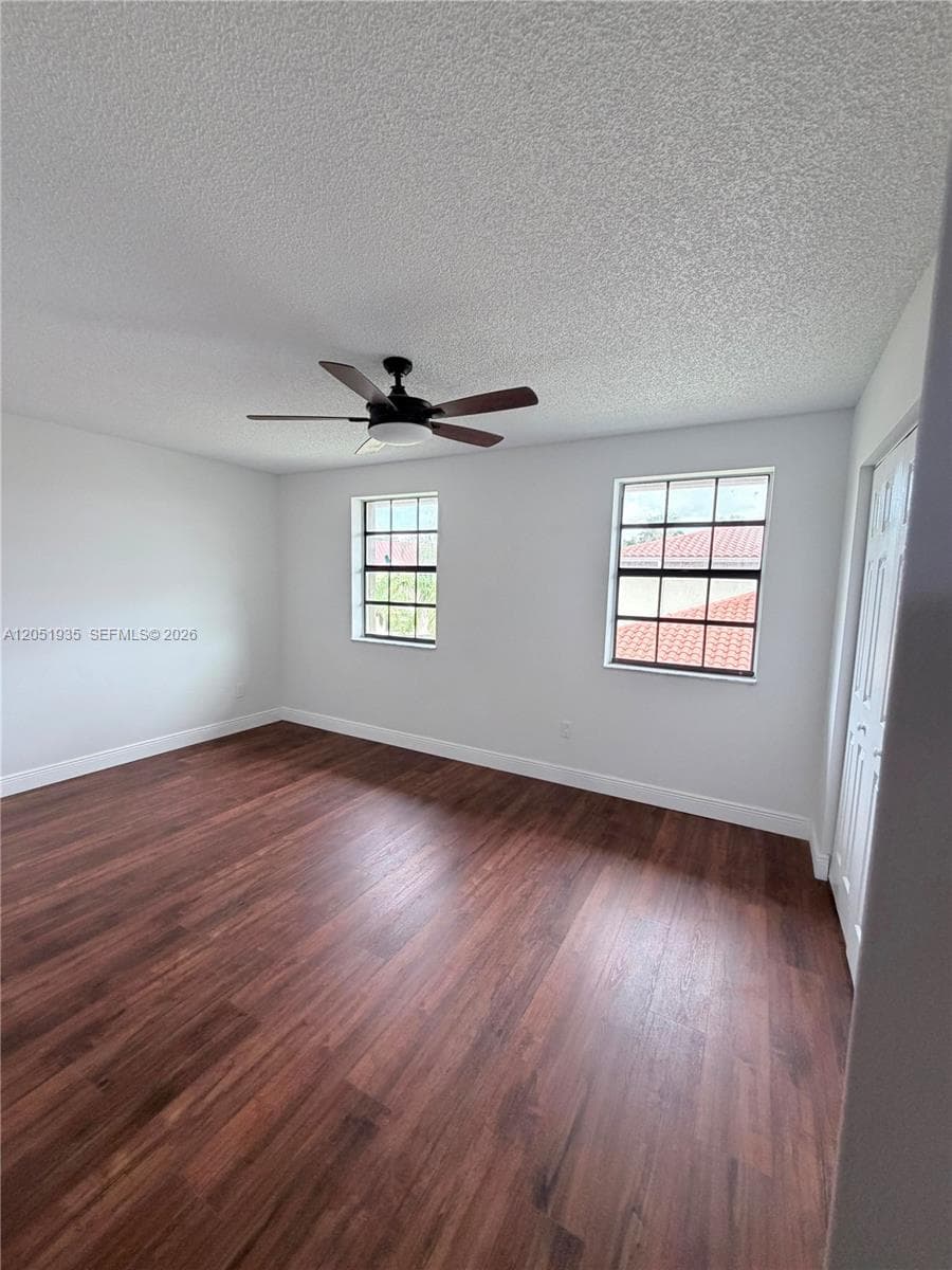 BANYAN TREE CONDO #9 · #107 in Miami - Photo 13