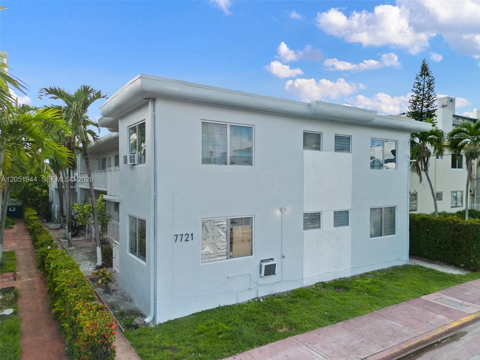 ALTOS DEL MAR NO 3 · #7 in Miami Beach - Photo 11