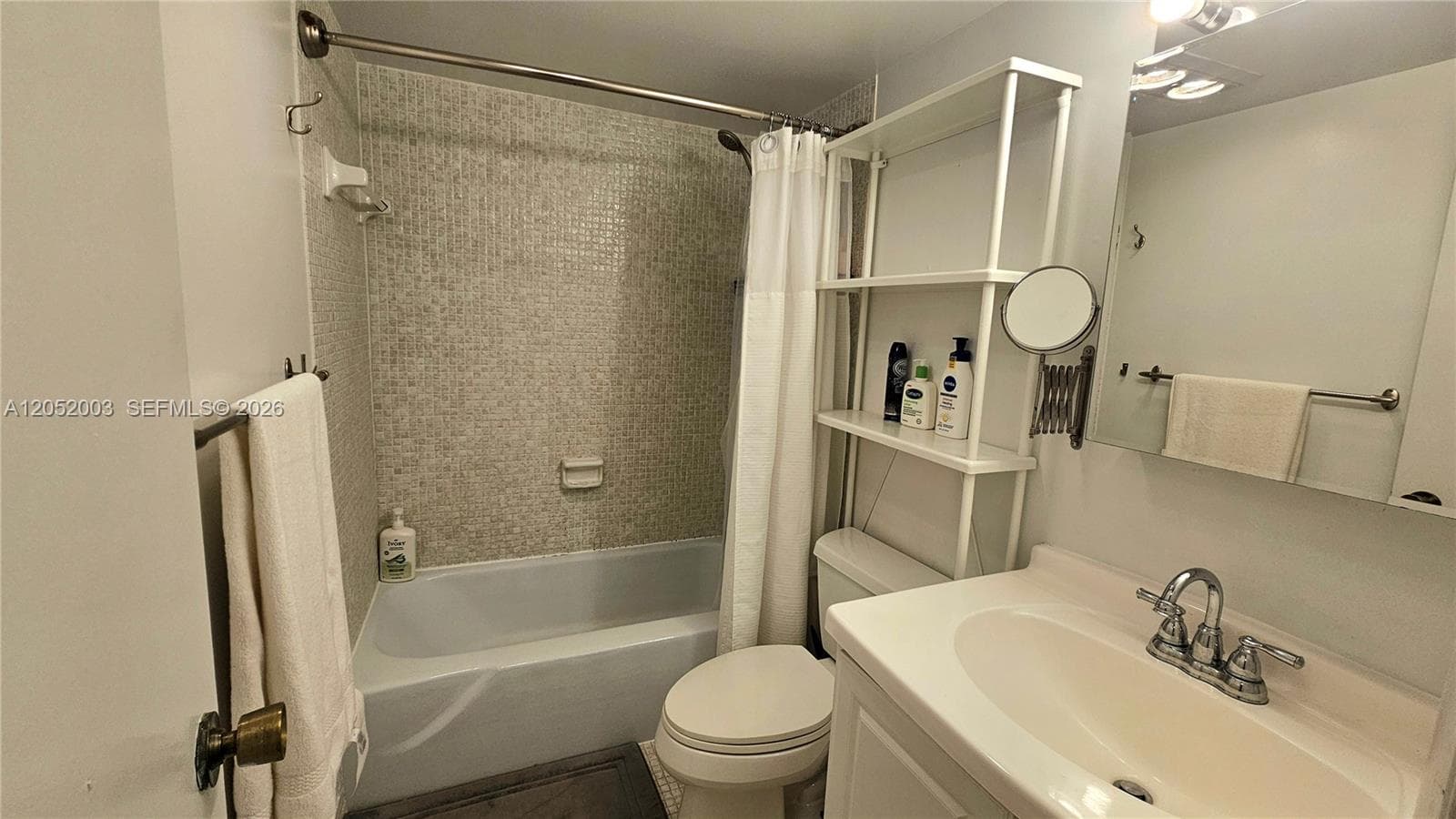 HEMISPHERES CONDO · #4L in Hallandale Beach - Photo 13
