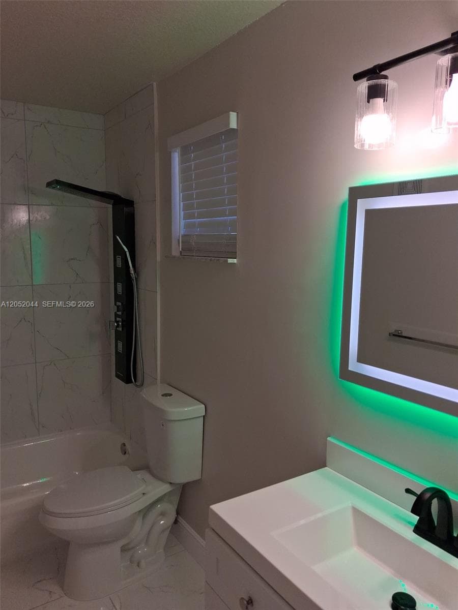 7245 NW 173rd Dr #2502 photo 4