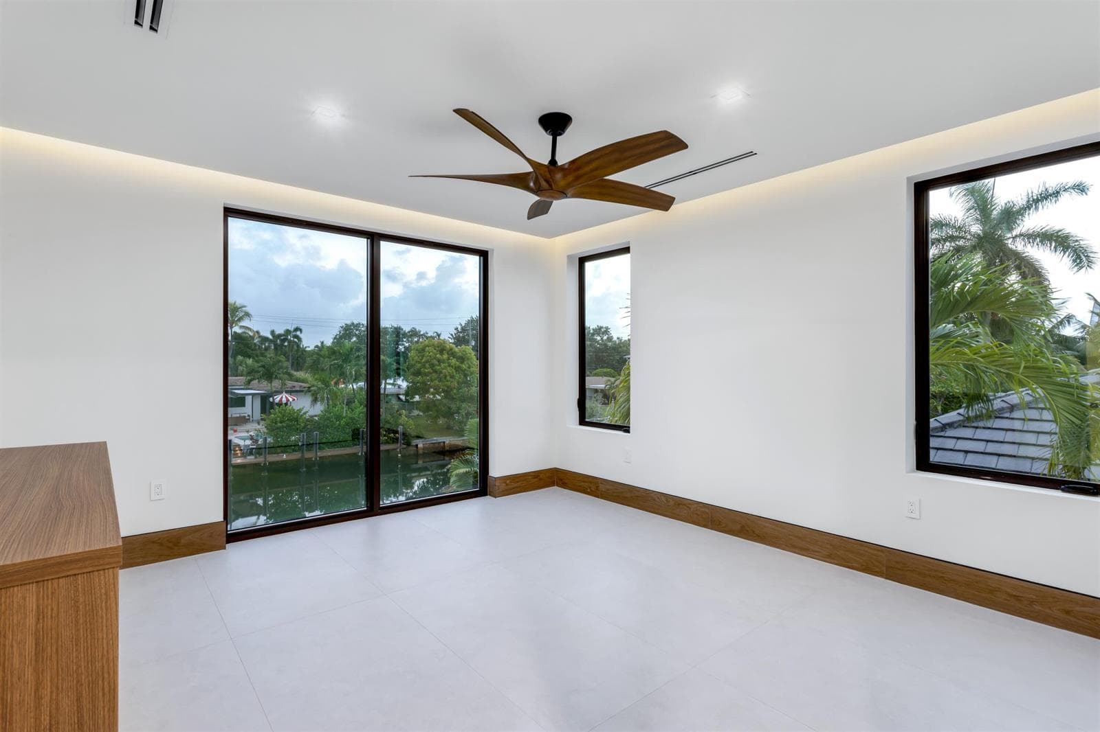BEDROOM_3