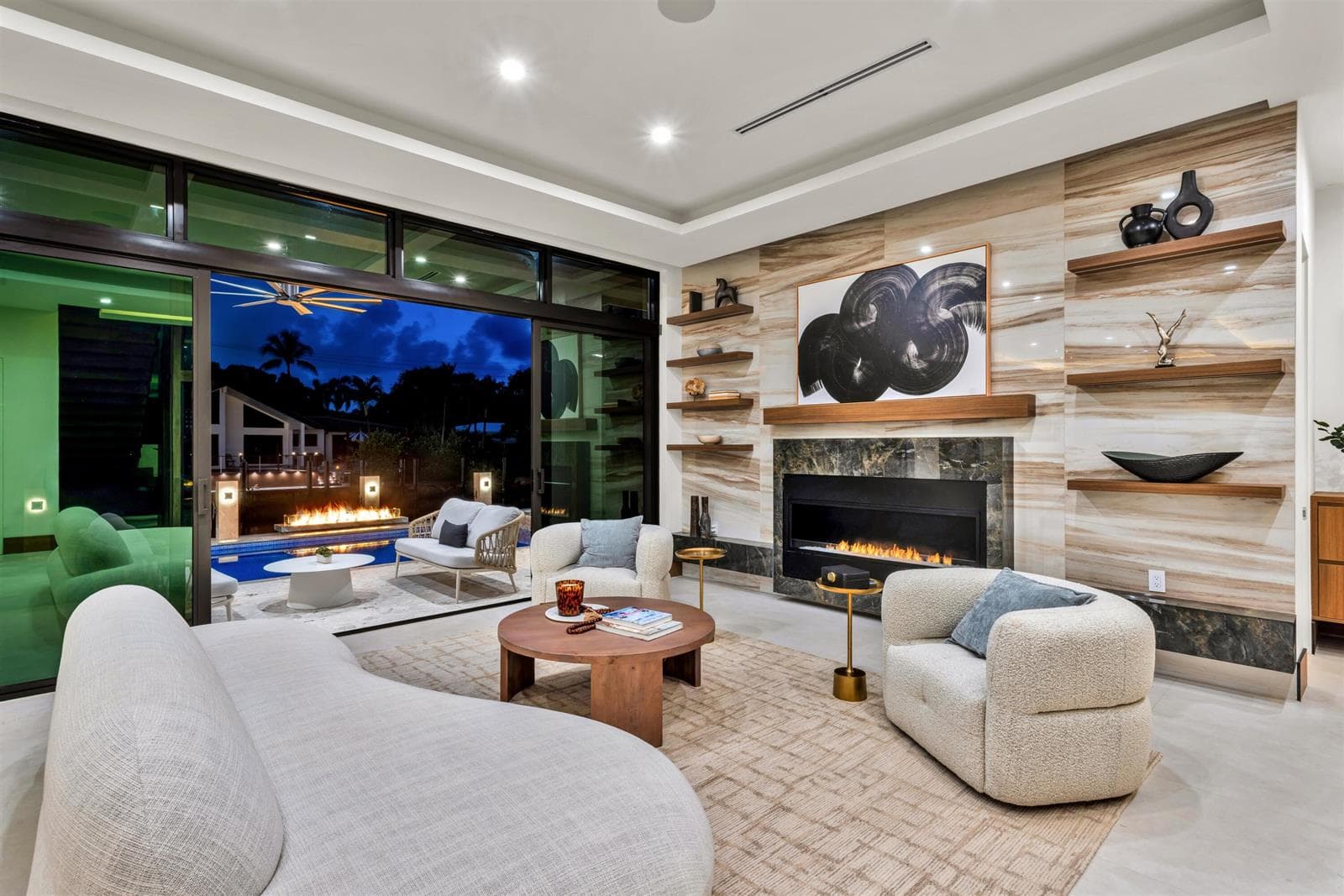 LIVING_ROOM_ANGLE_RIGHT