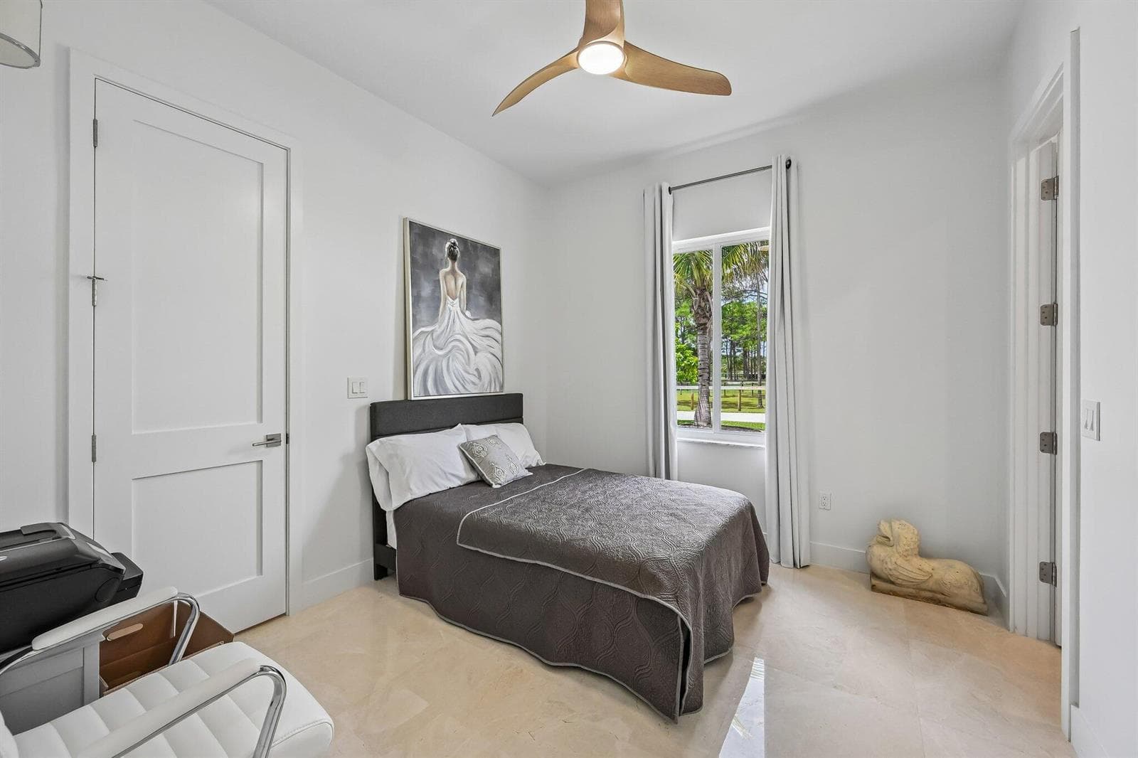 Second Guest Bathroom In Main House