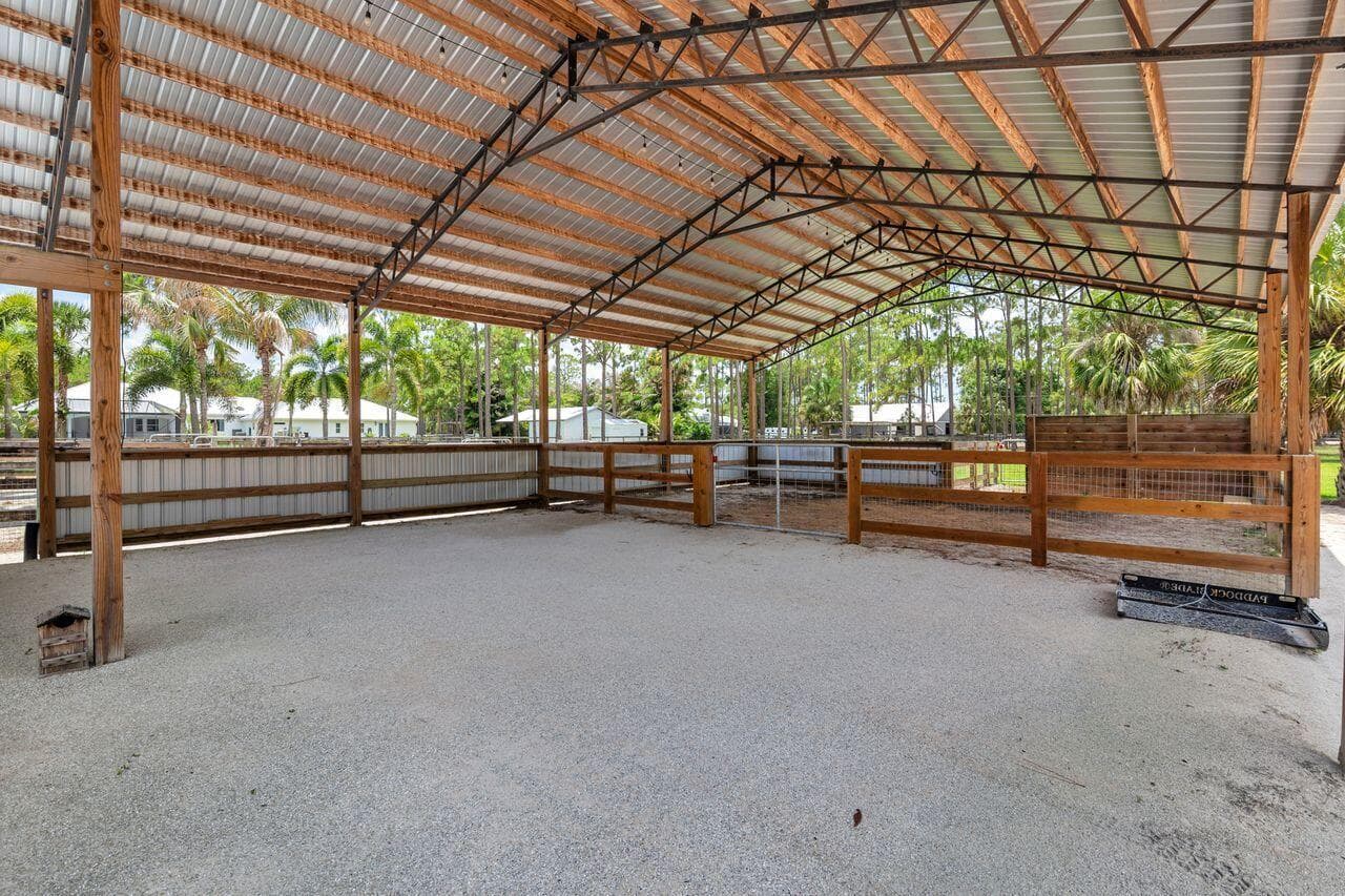 Barn