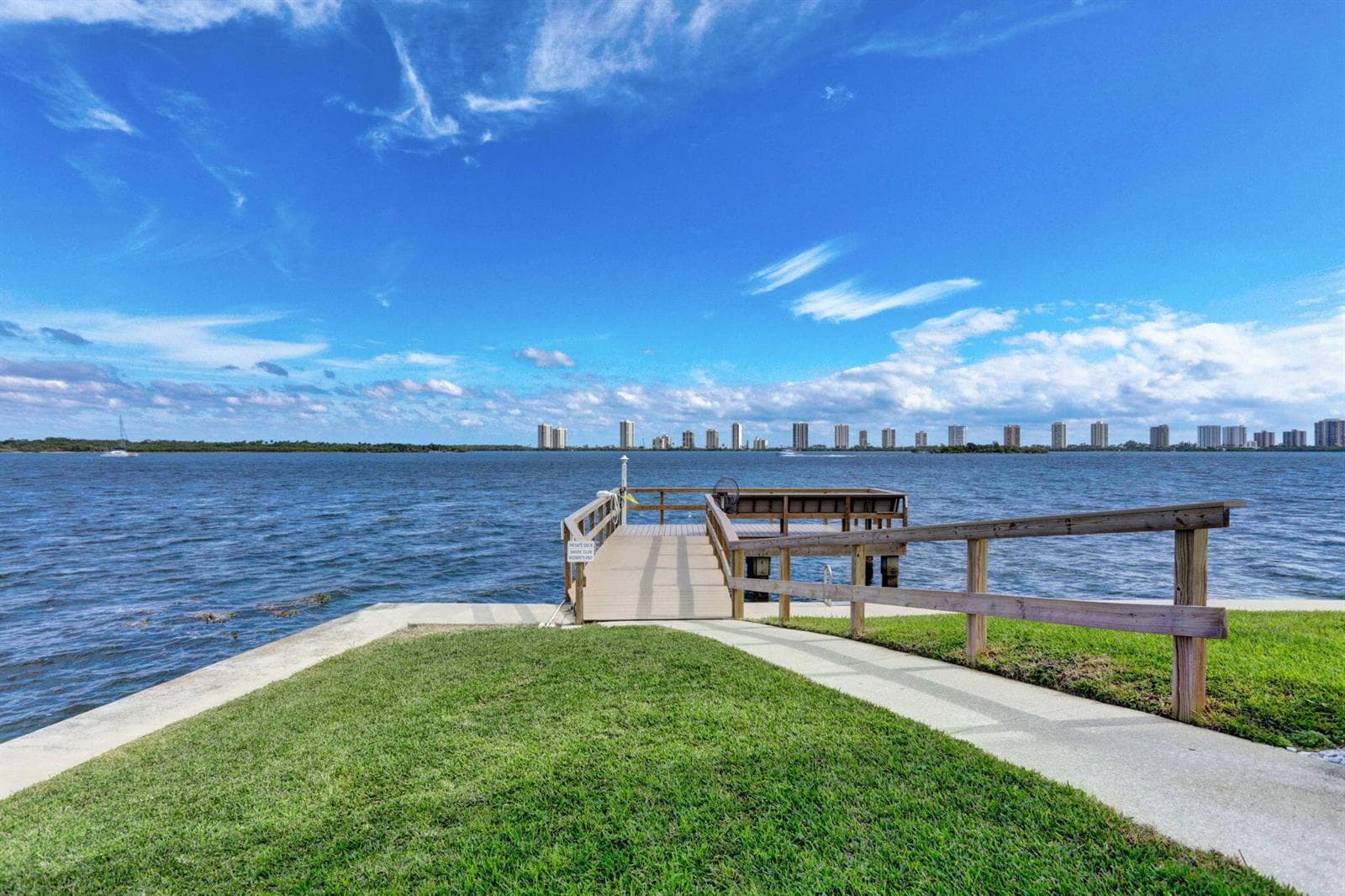 fisning dock