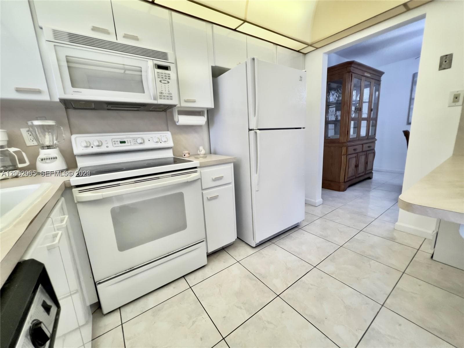 PARADISE VILLAS · #121-A in Hallandale Beach - Photo 8