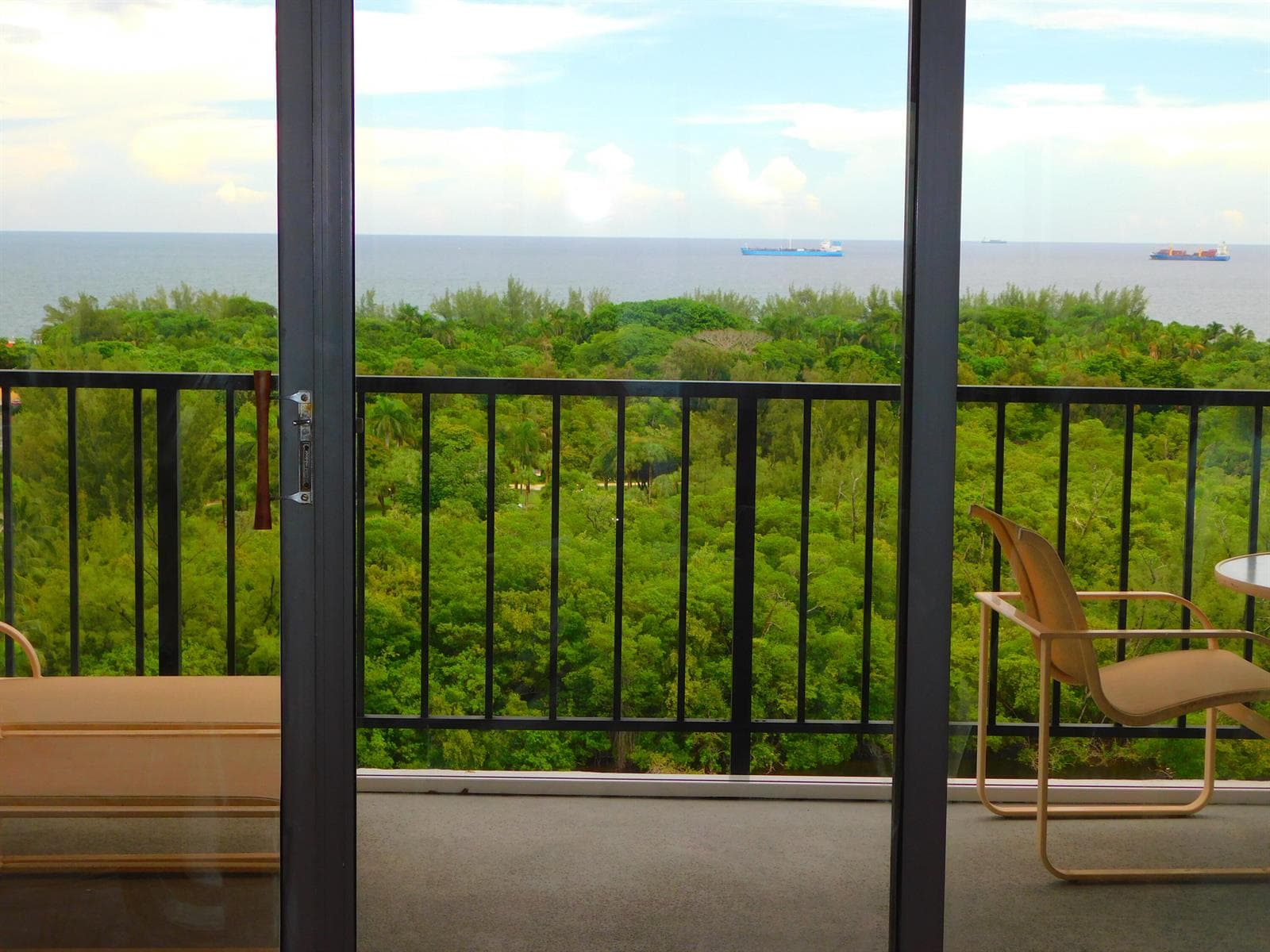 28-web-or-mls-936-7993