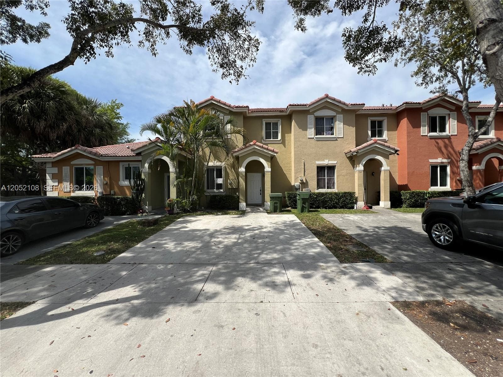 100 SW 15th Ave photo 2