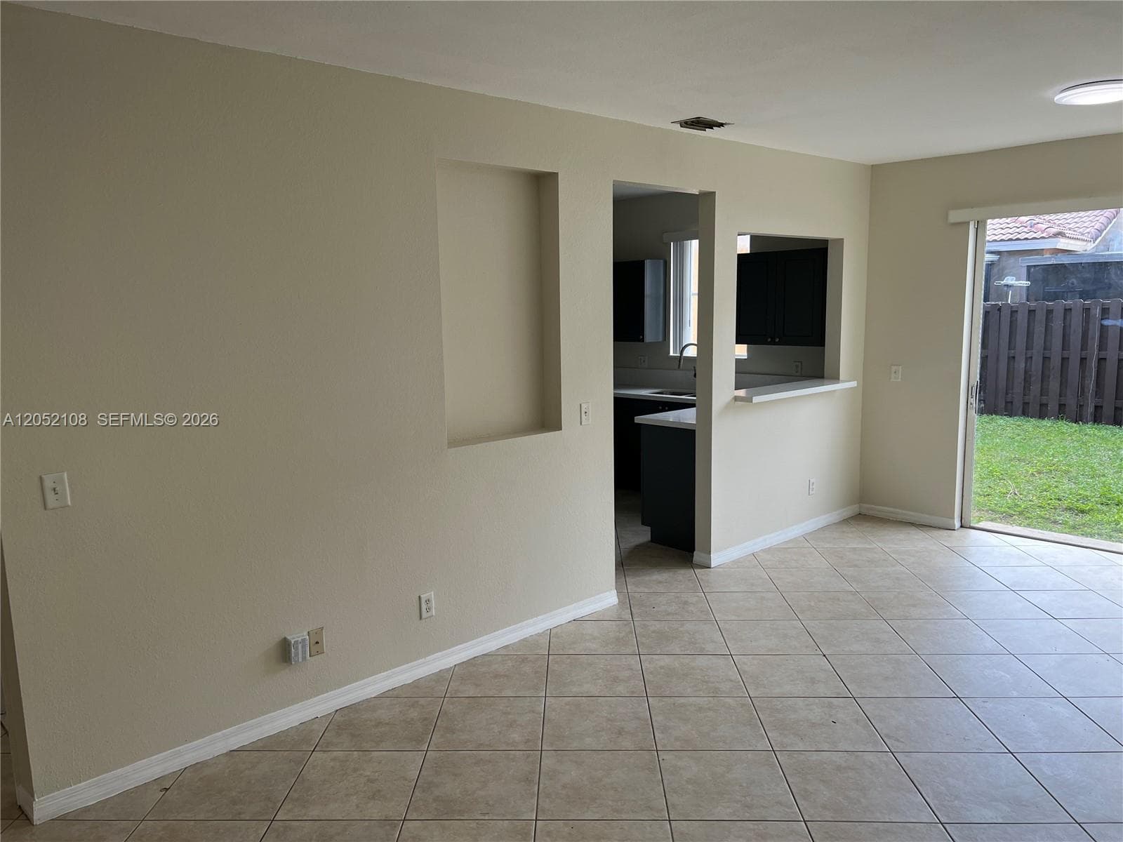 100 SW 15th Ave photo 5