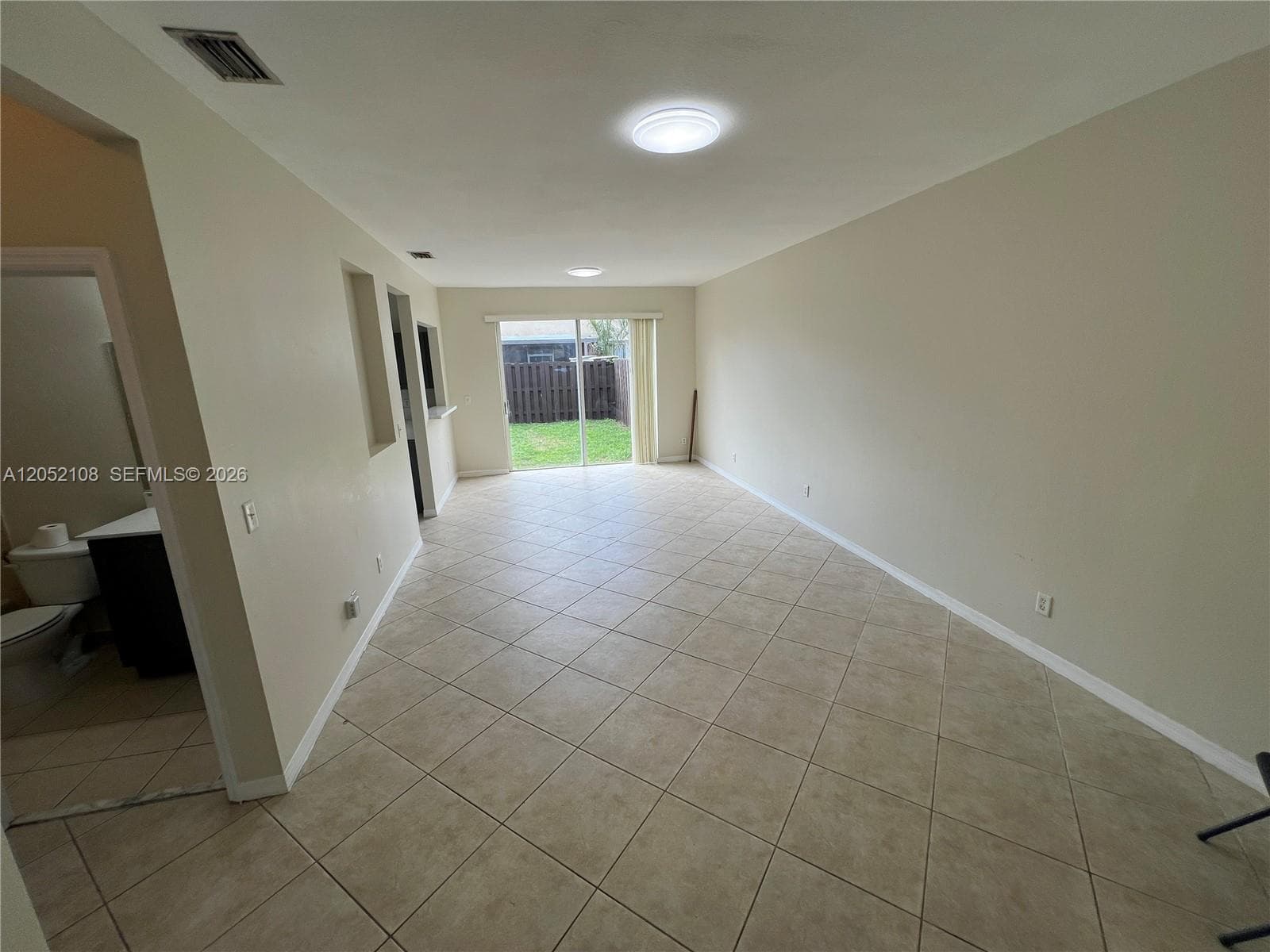100 SW 15th Ave photo 4