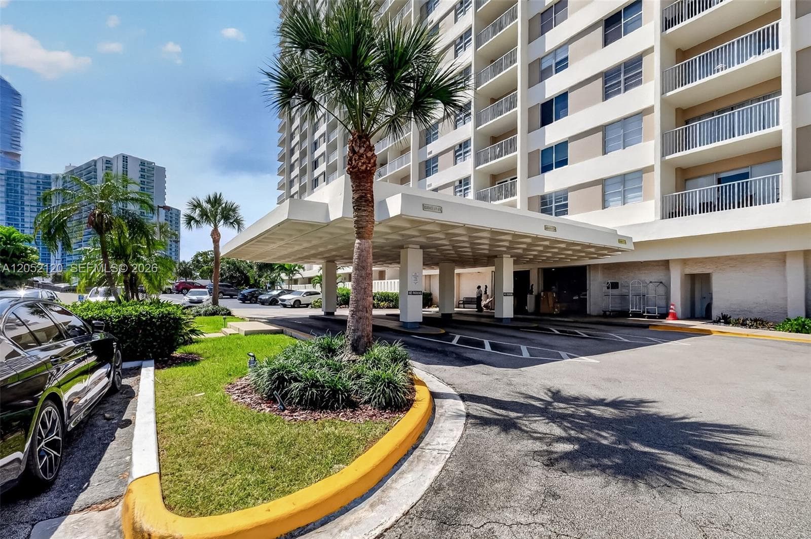 Arlen House · #916 in Sunny Isles Beach - Photo 3
