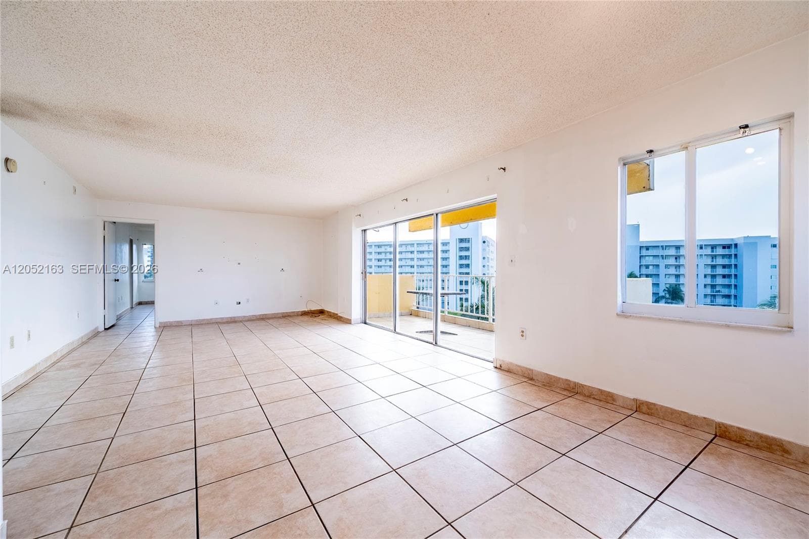 MARBELLA TOWER CONDO · #711 in Sunny Isles Beach - Photo 12