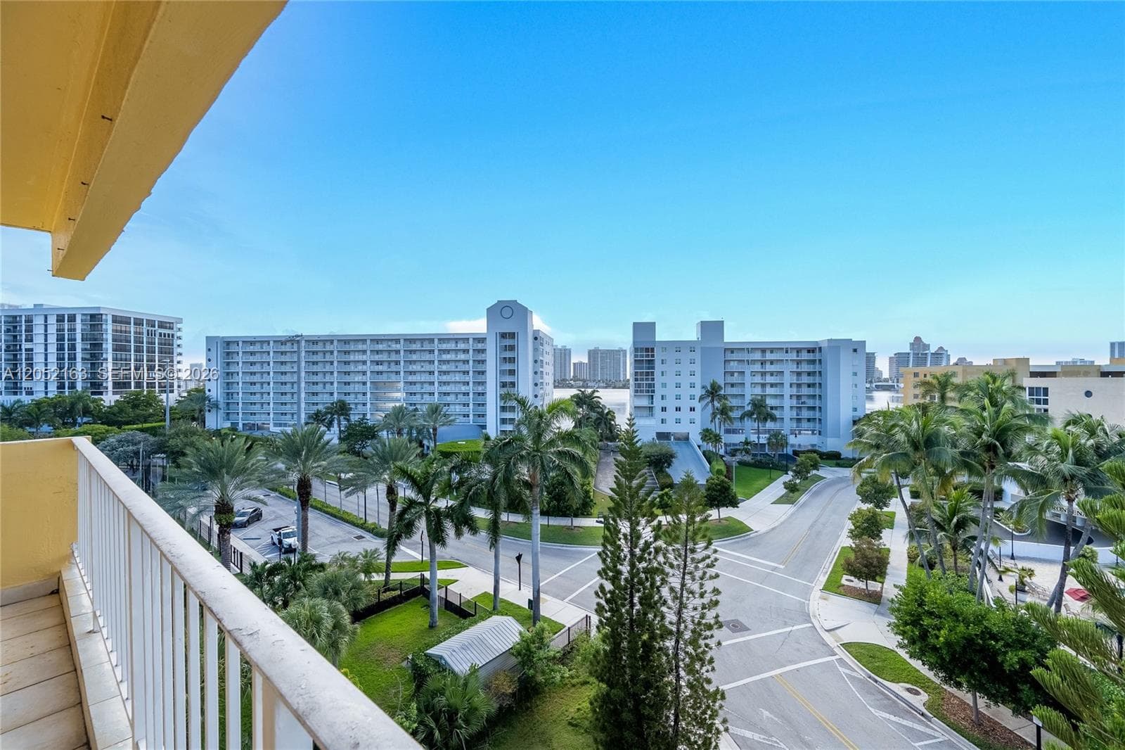 MARBELLA TOWER CONDO · #711 in Sunny Isles Beach - Photo 26