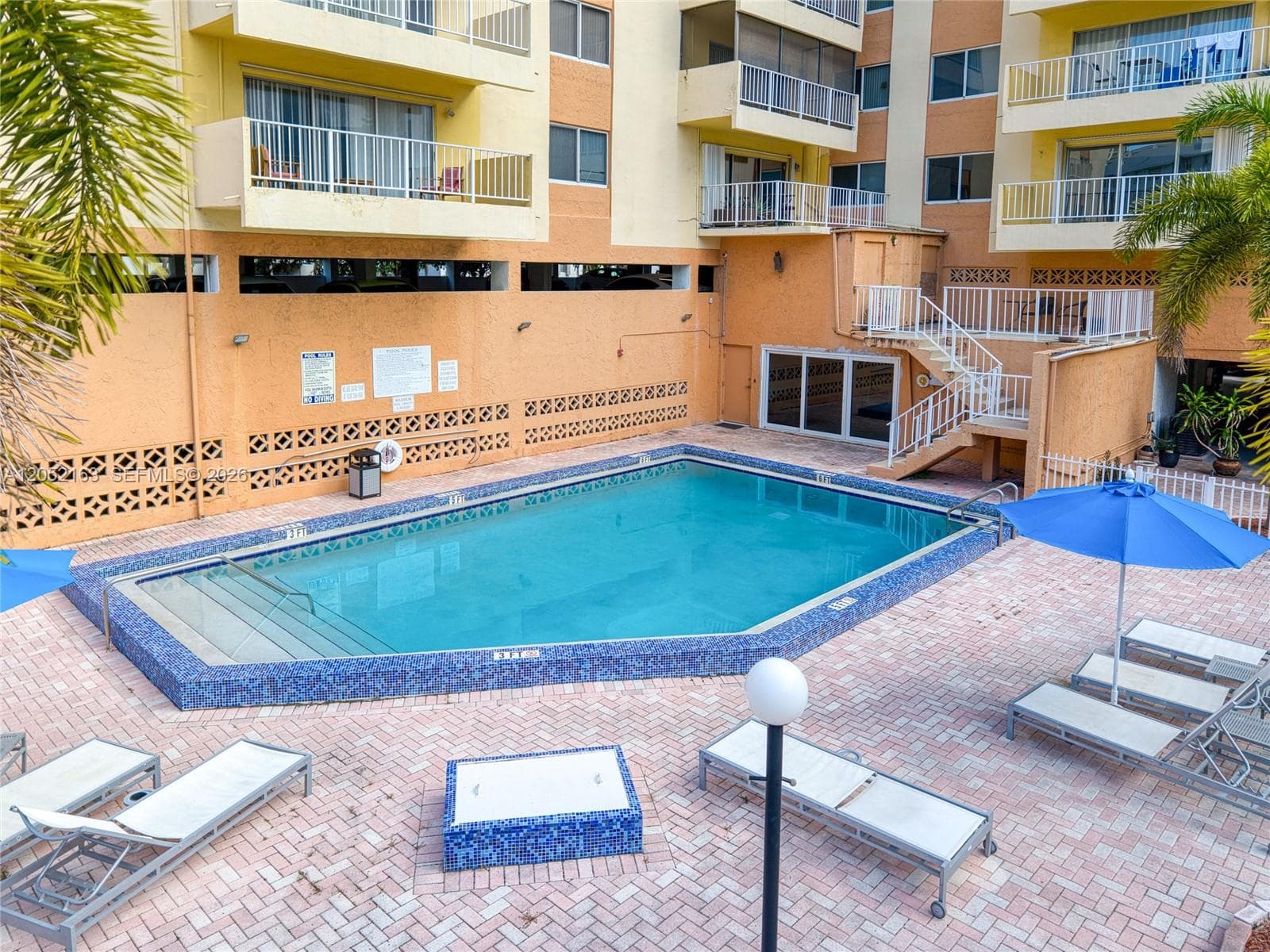 MARBELLA TOWER CONDO · #711 in Sunny Isles Beach - Photo 7