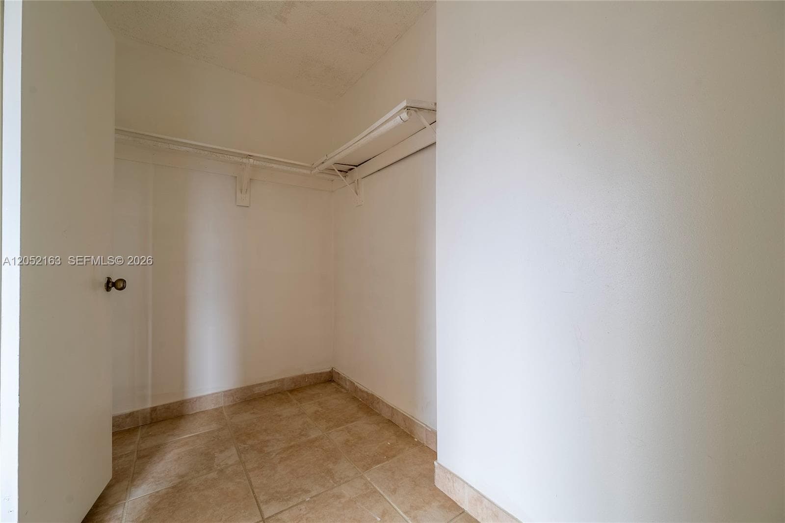 MARBELLA TOWER CONDO · #711 in Sunny Isles Beach - Photo 24