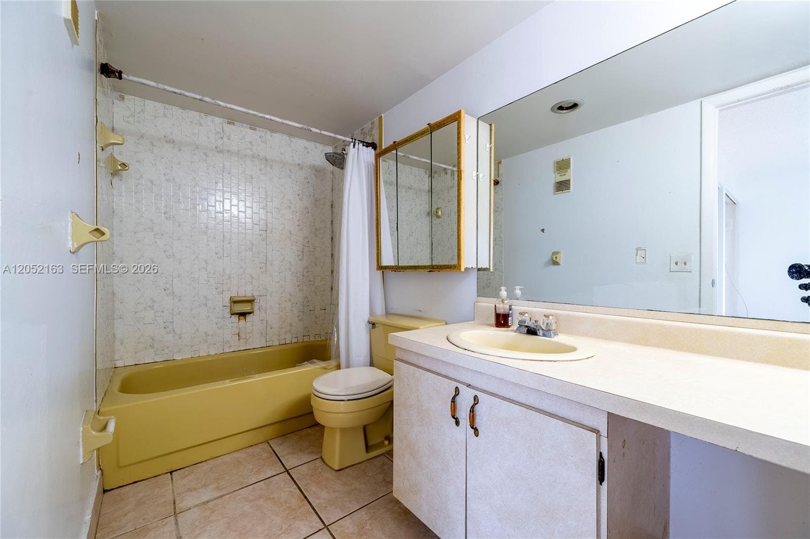 MARBELLA TOWER CONDO · #711 in Sunny Isles Beach - Photo 21